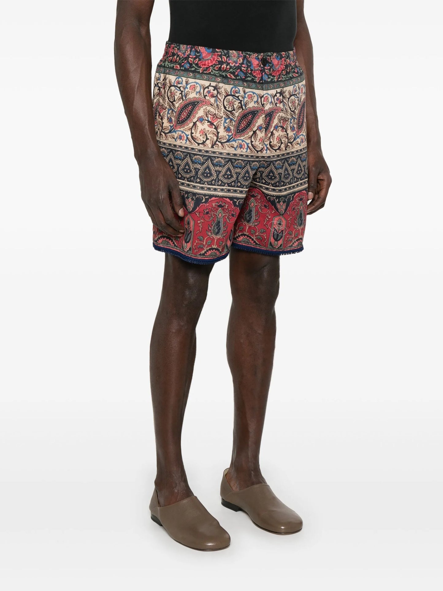 paisley-print shorts