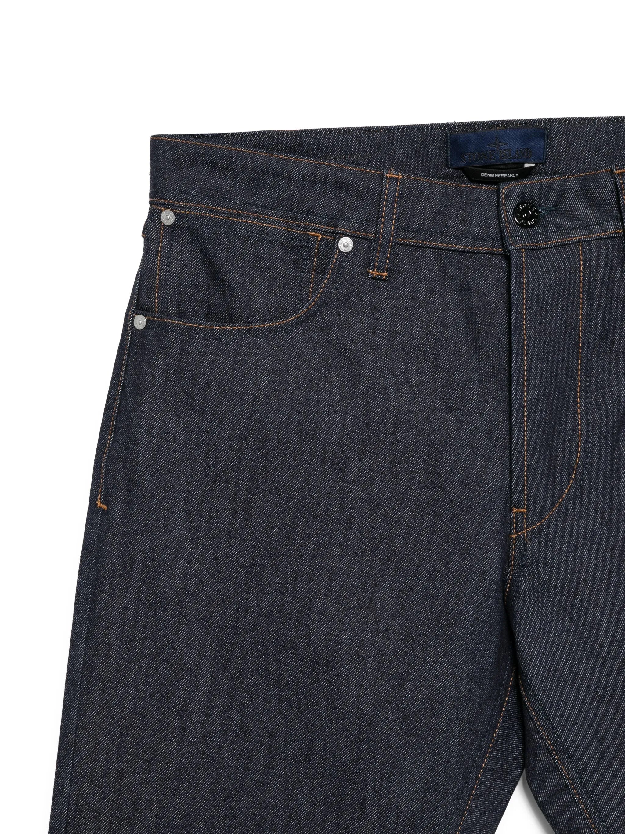 five-pocket jeans