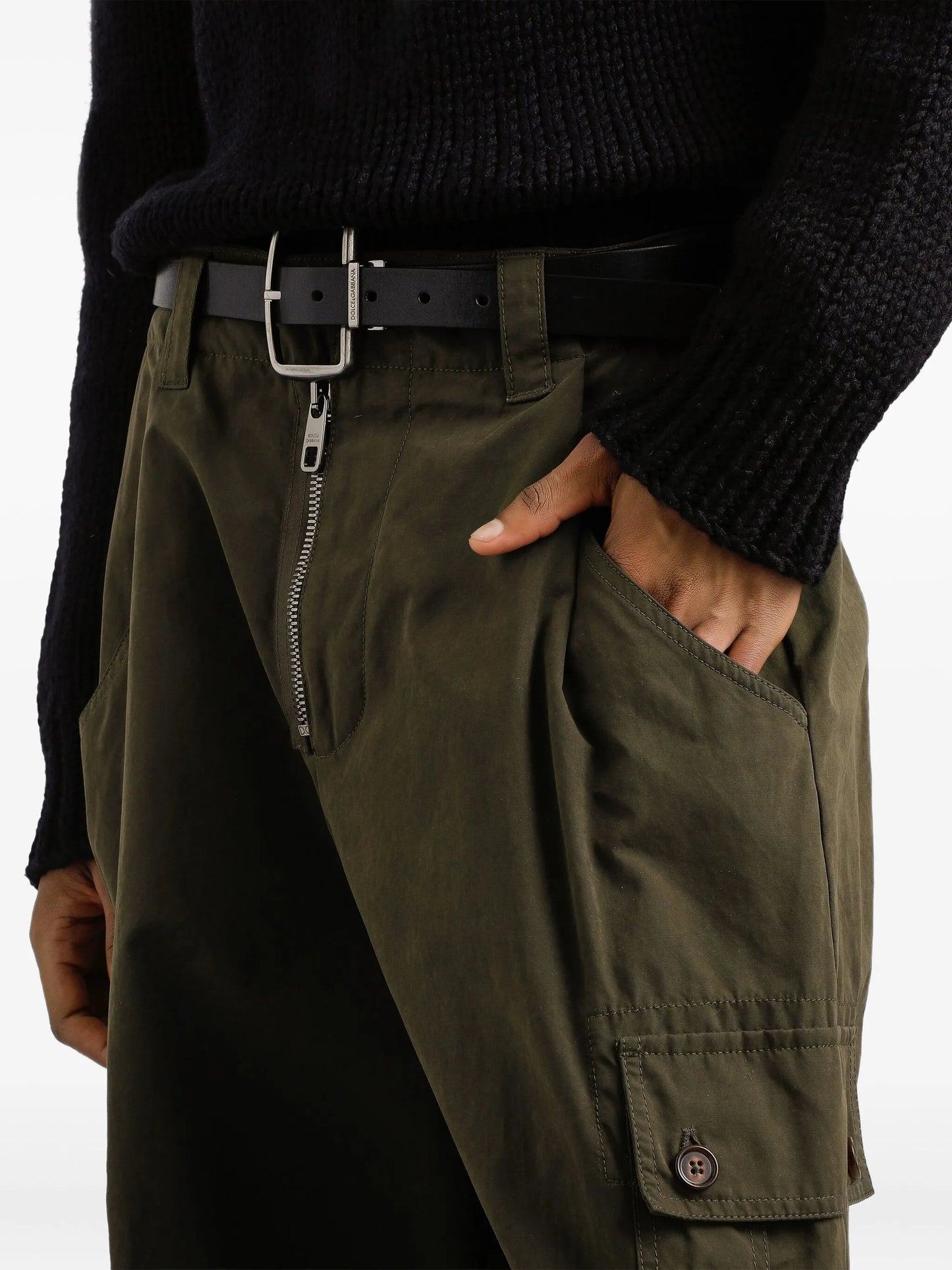 zip-fastening cargo trousers