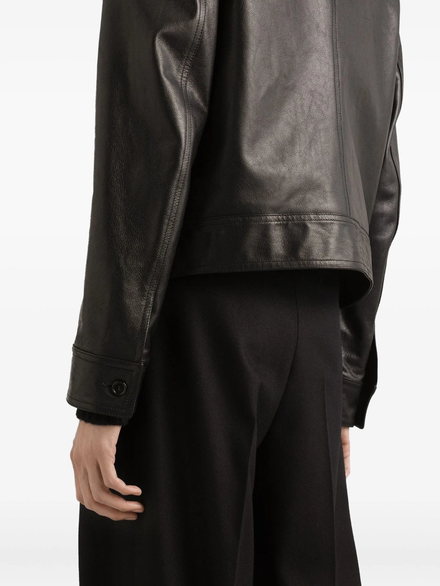 fur-collar leather jacket