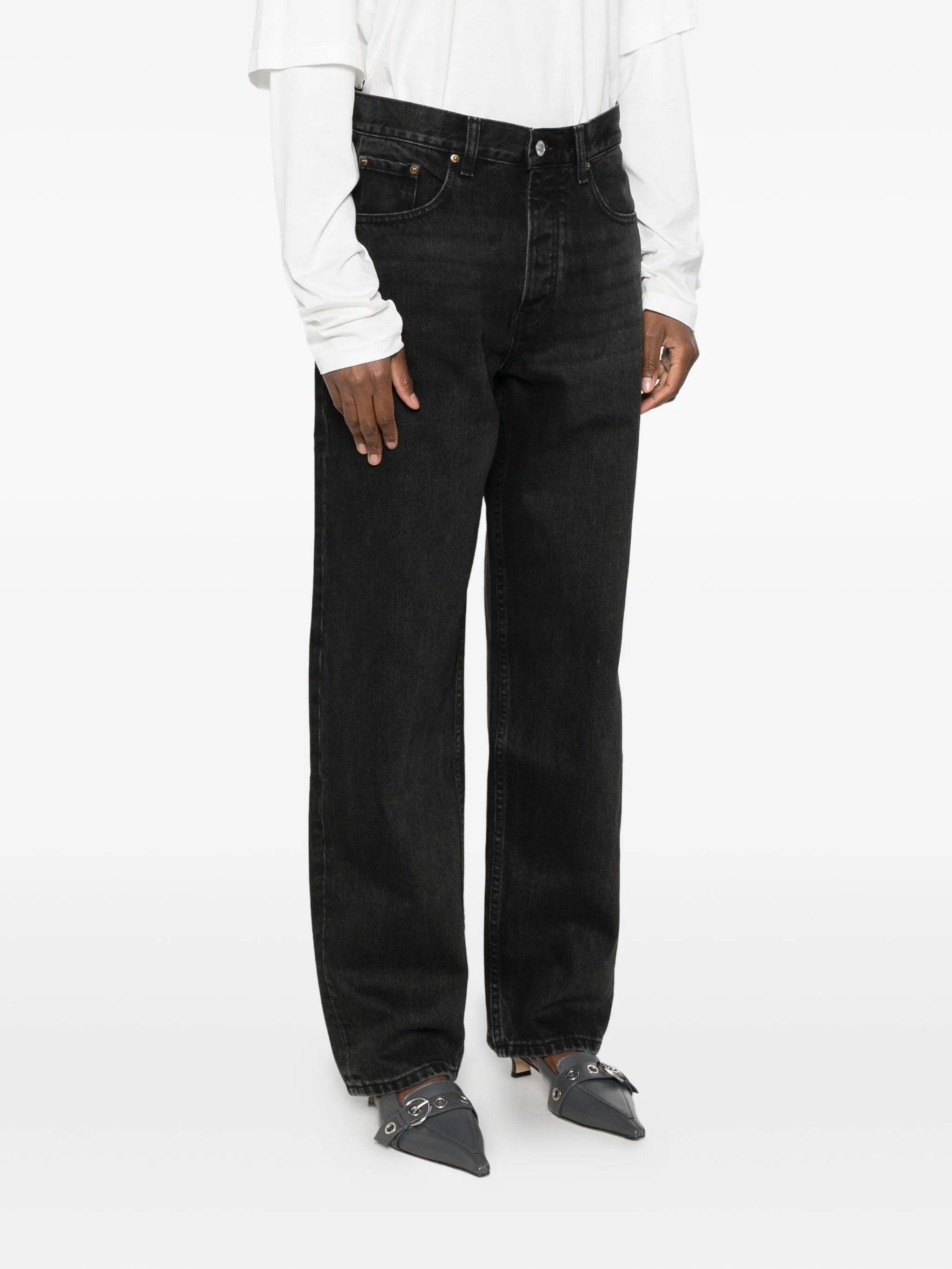 wide-leg jeans