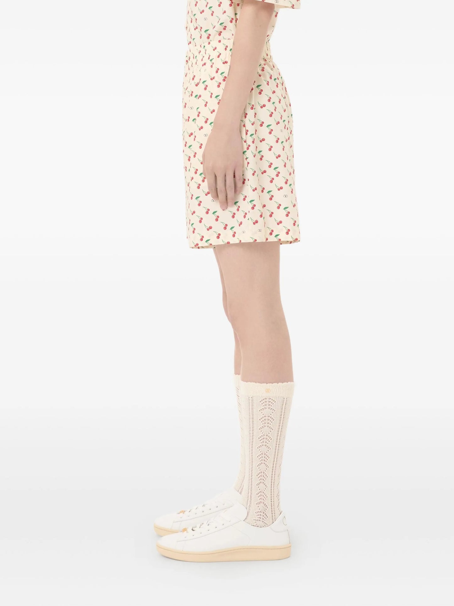 floral print shorts