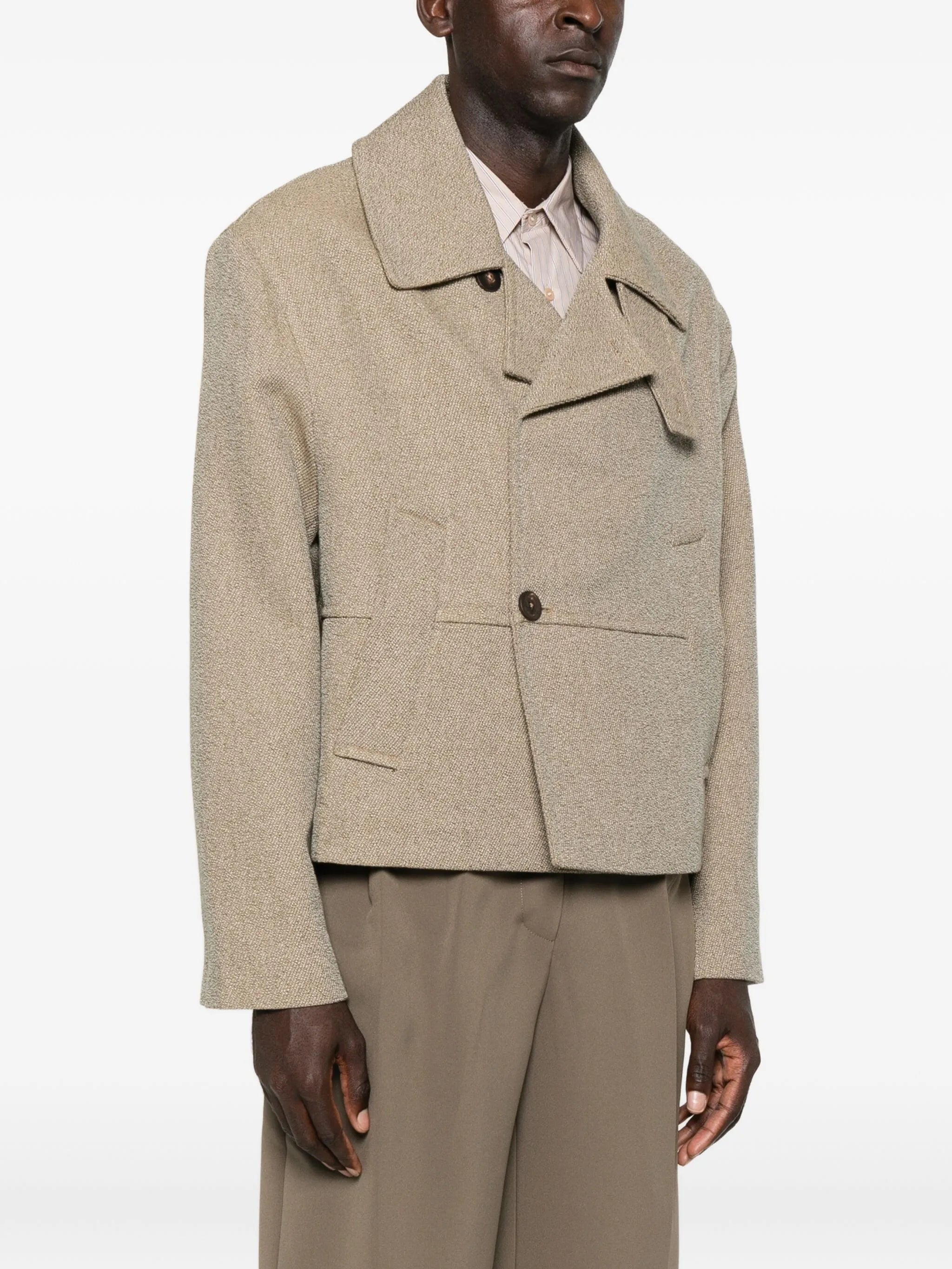 button-fastening jacket