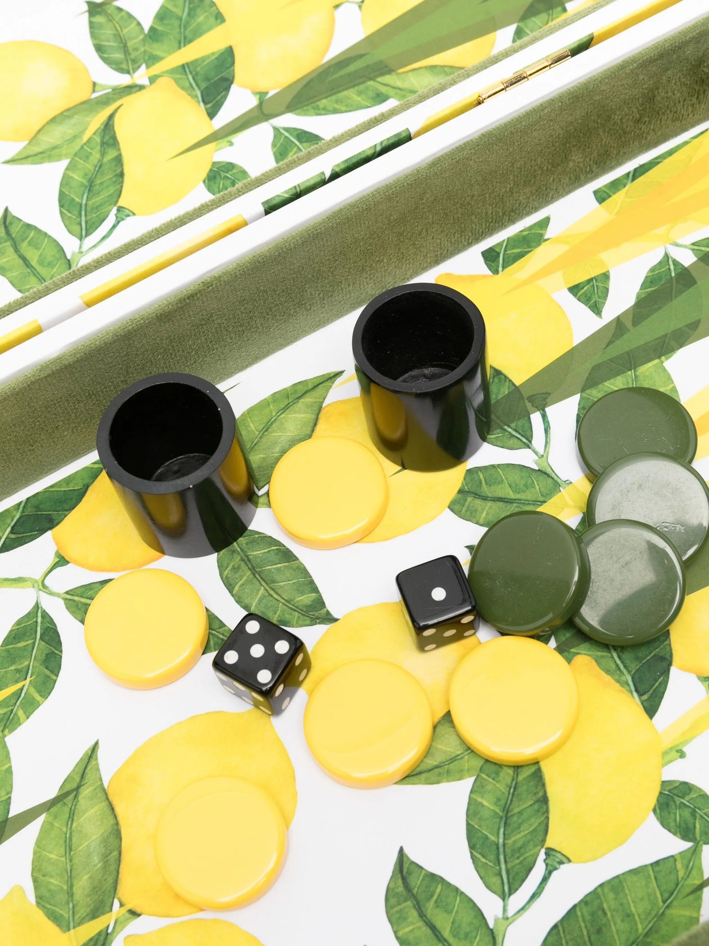 lemon-print backgammon set