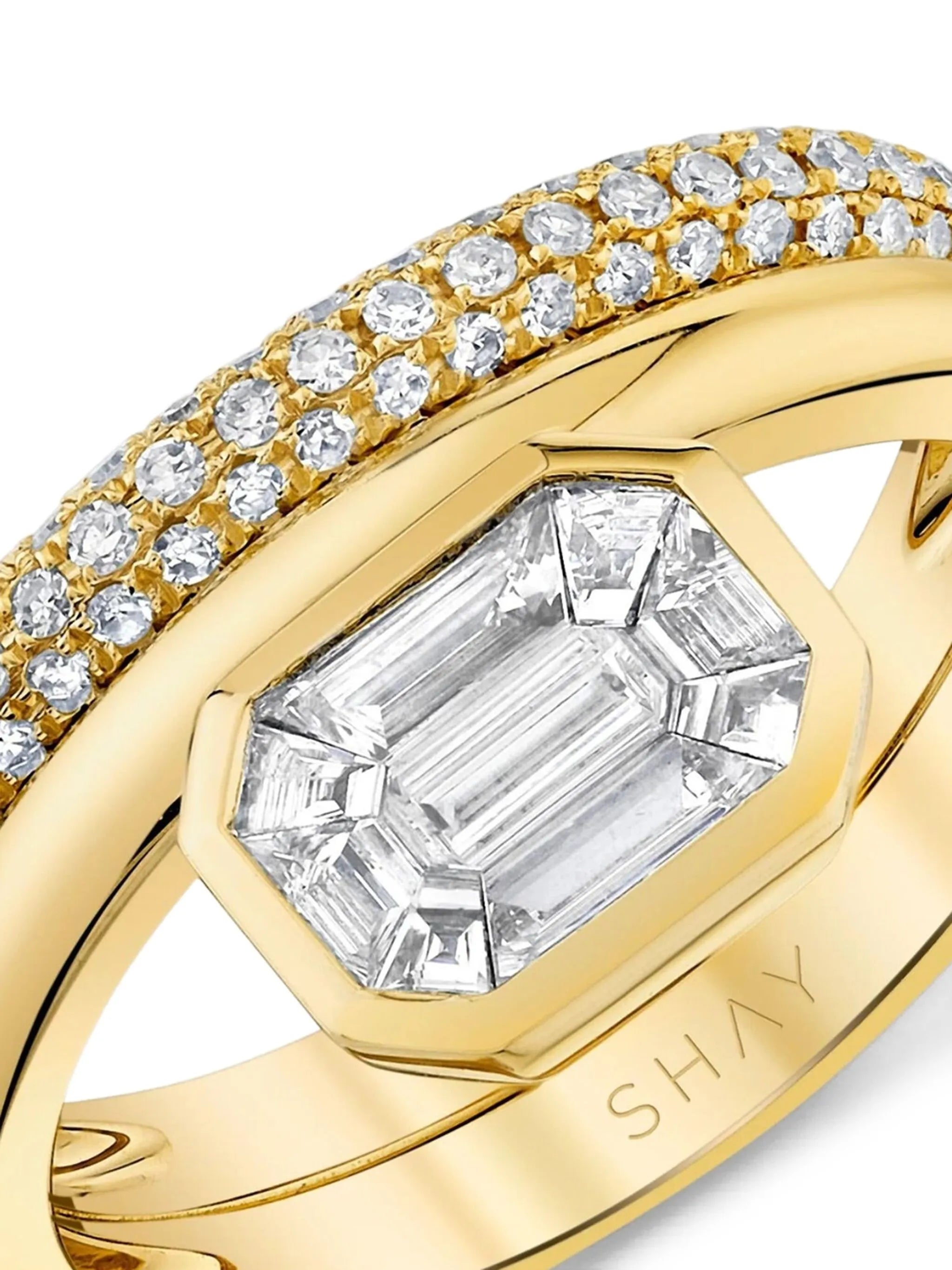 18K yellow gold Floating Bezel diamond ring