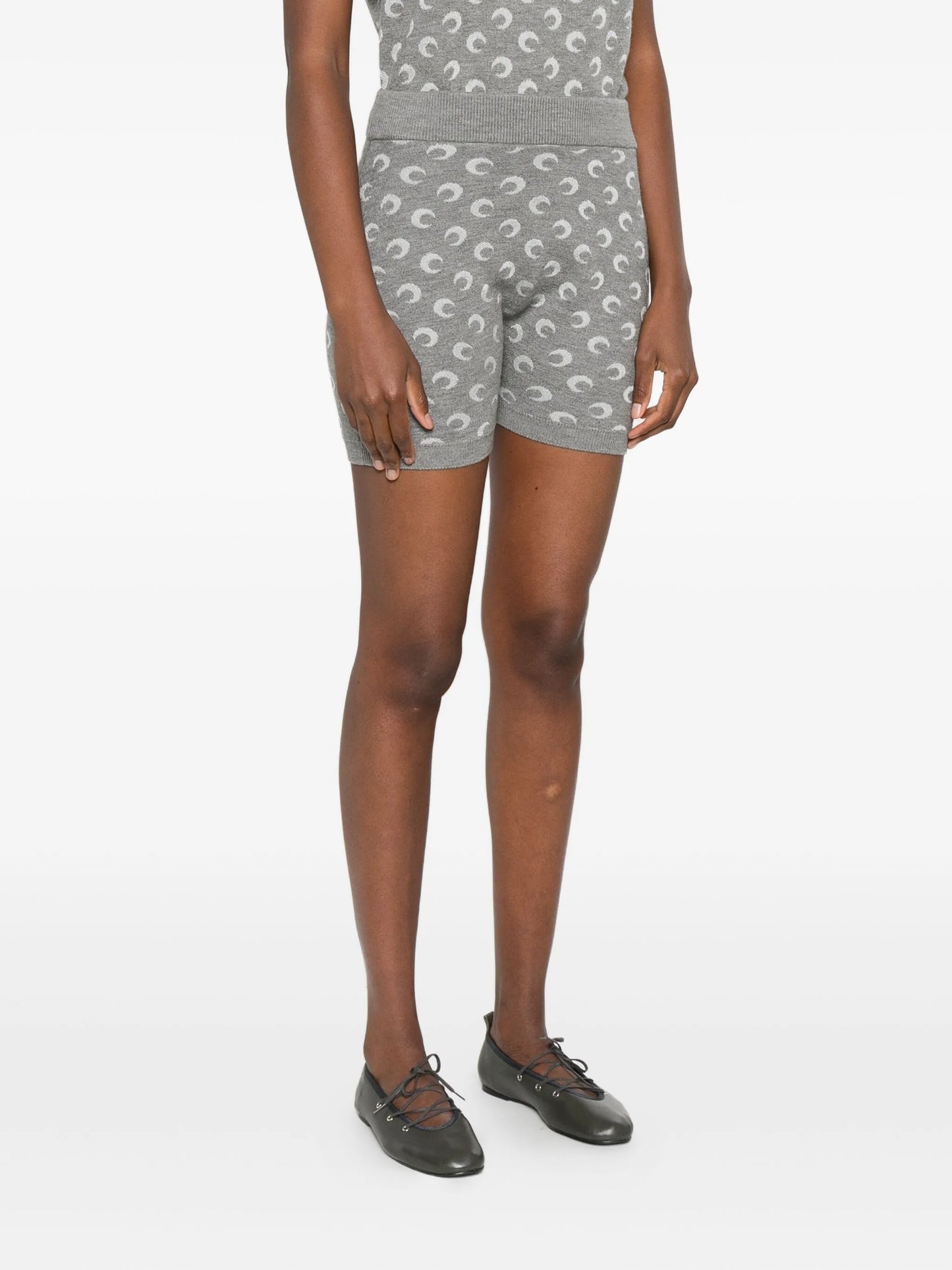 Moon jacquard knitted shorts