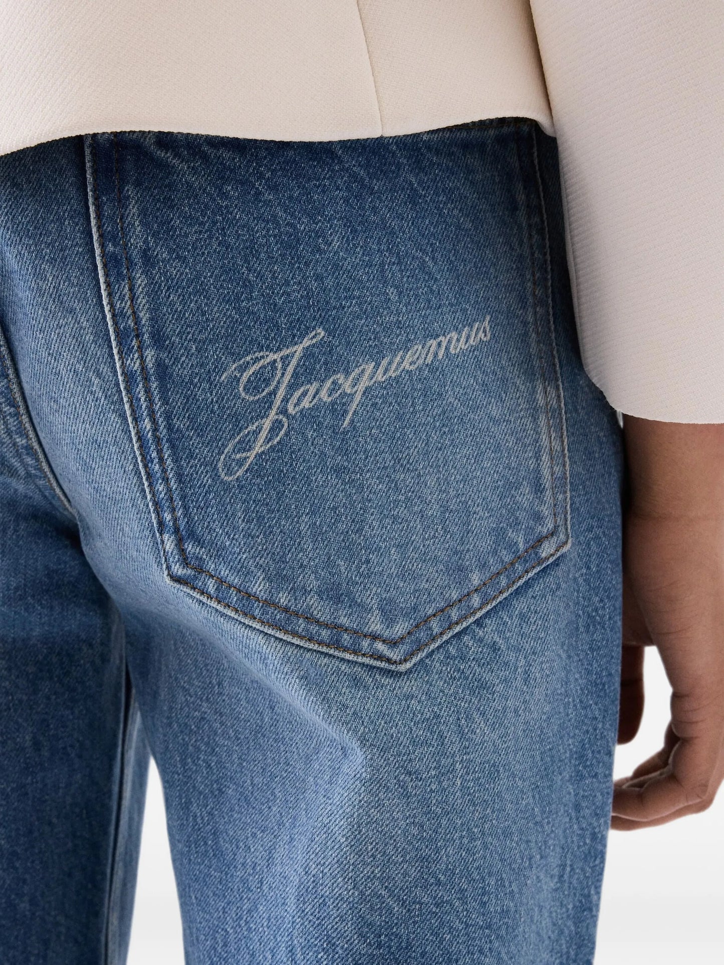The wide de-Nîmes denim pants