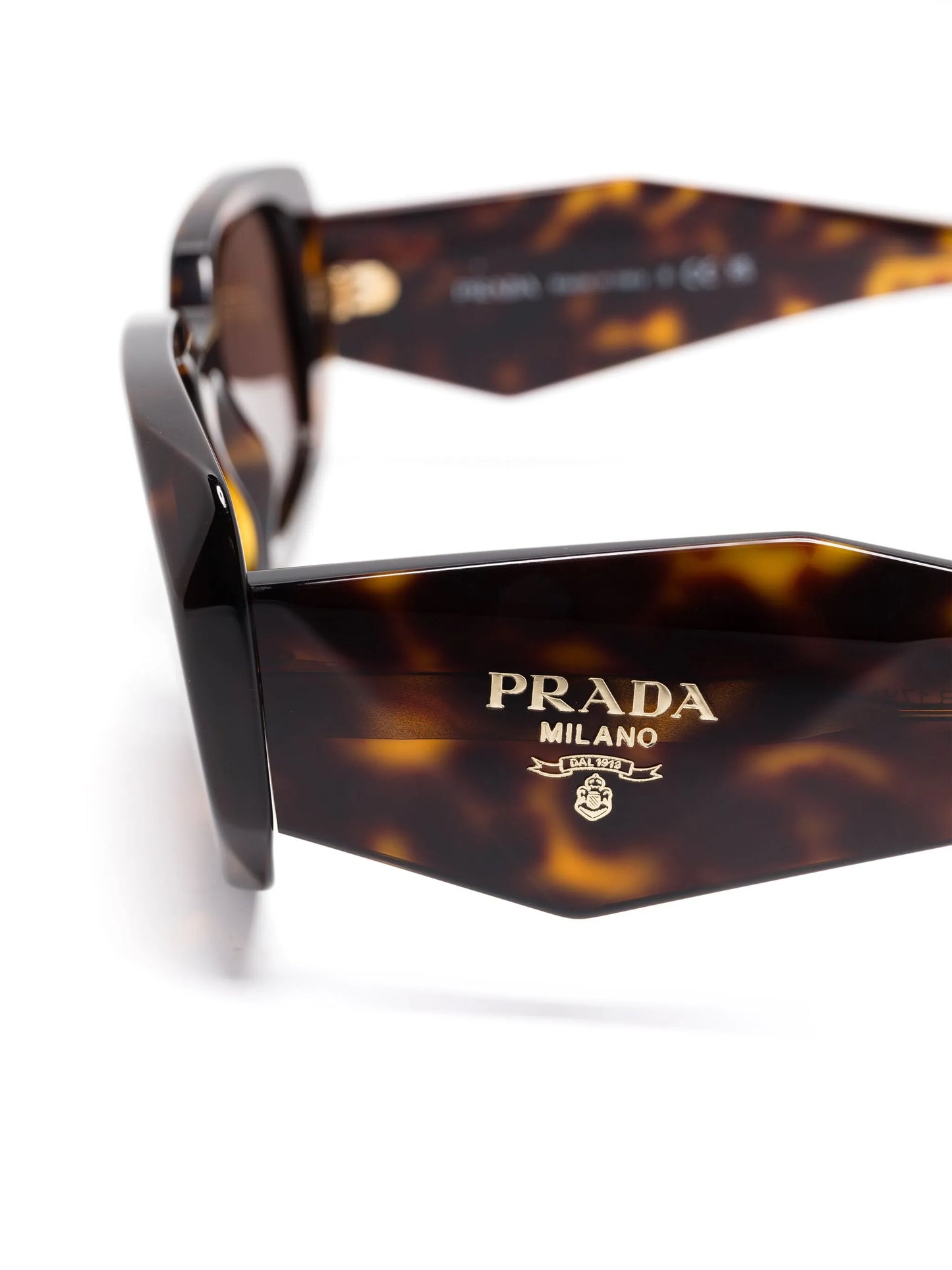square-frame sunglasses