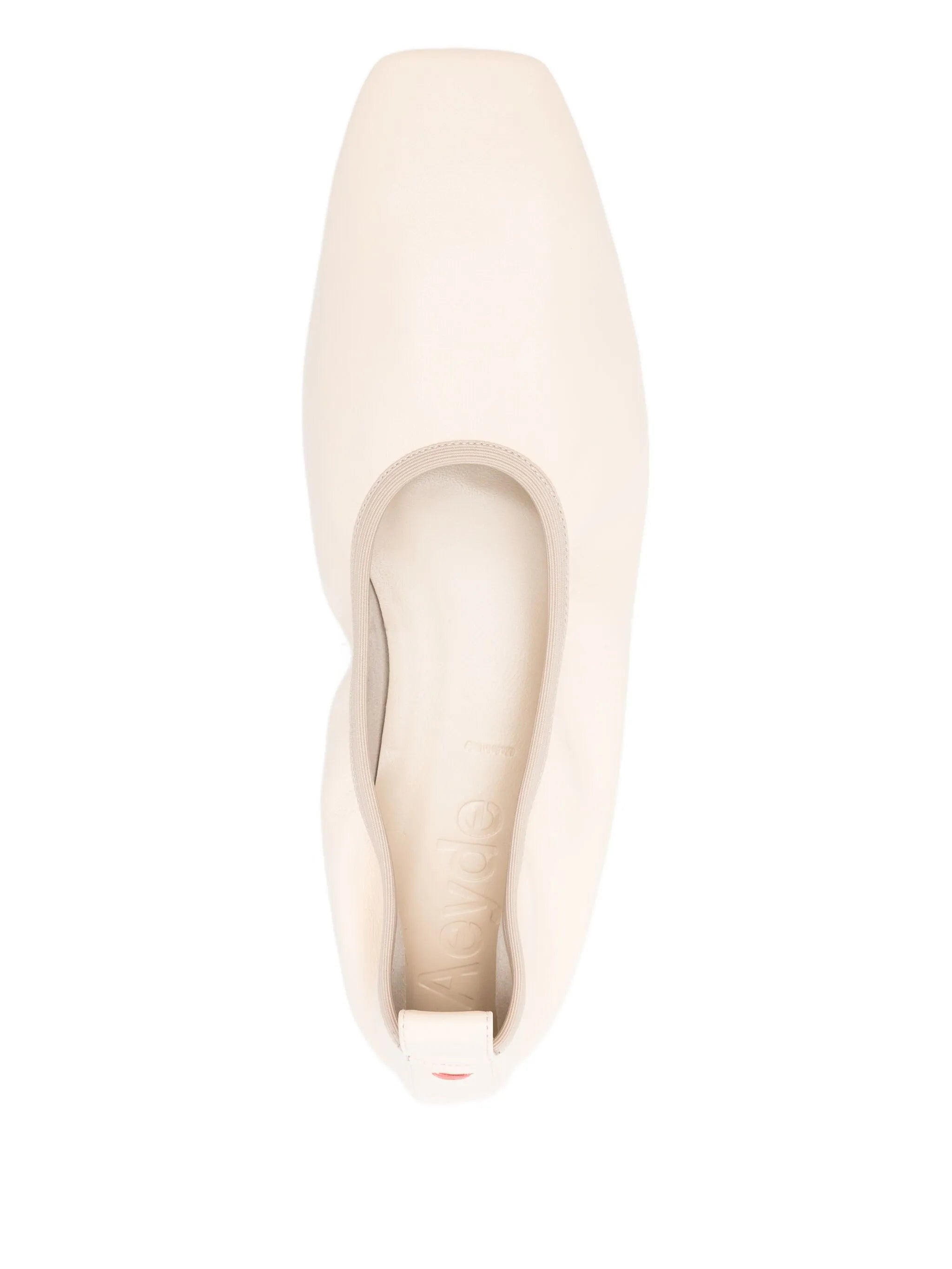 Nomi ballet flats