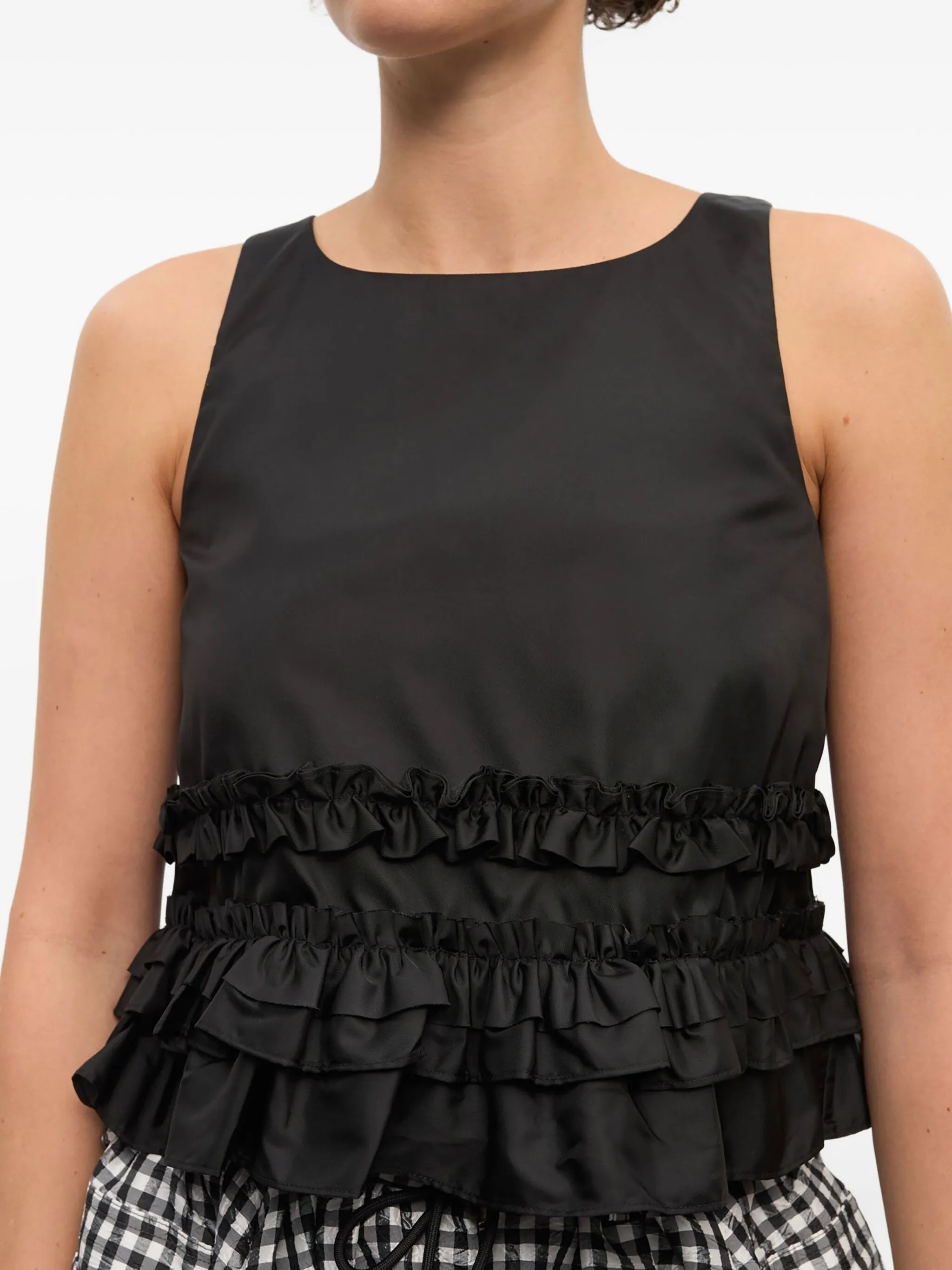 ruffled top