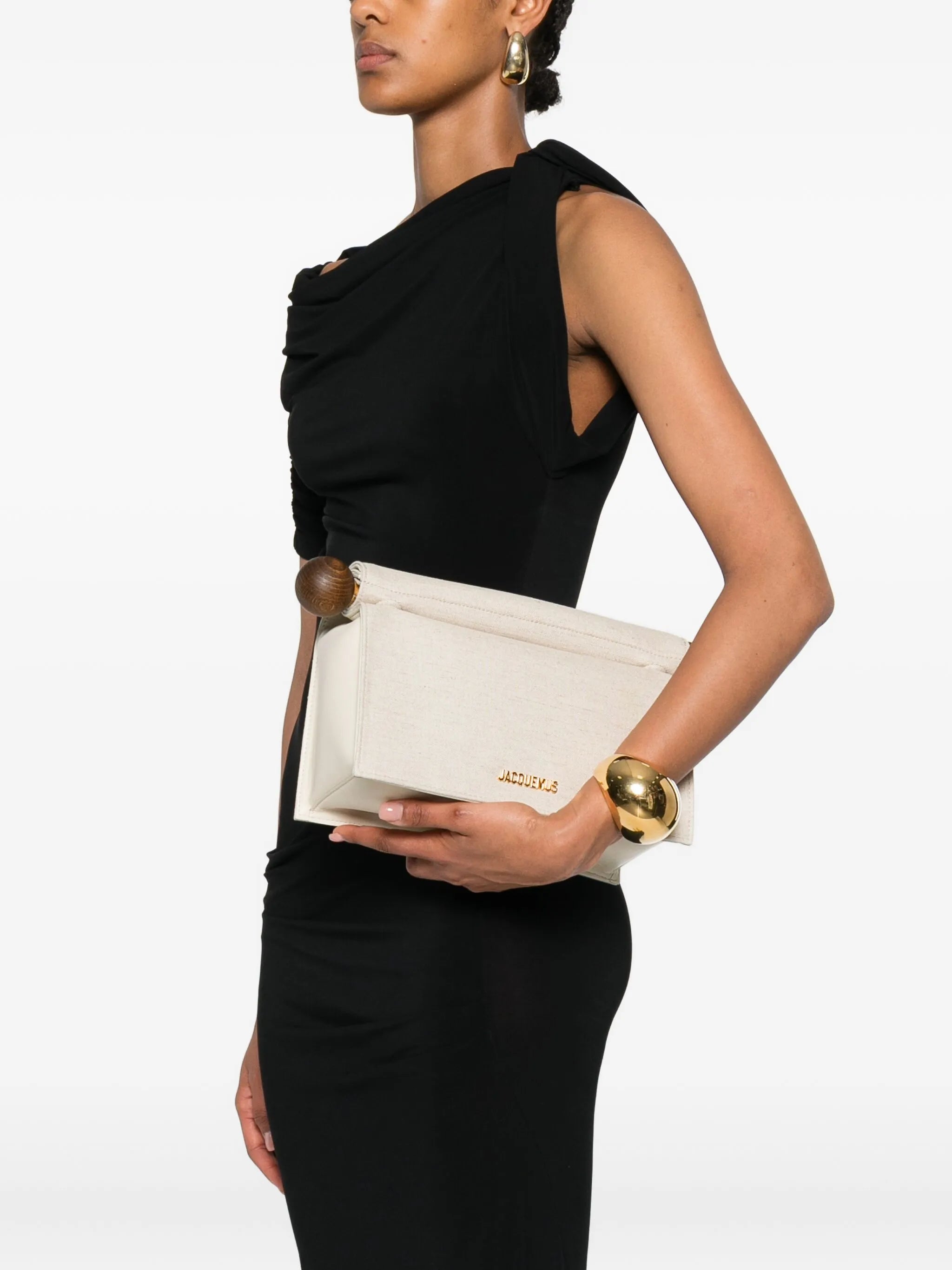 The Rond Carré clutch