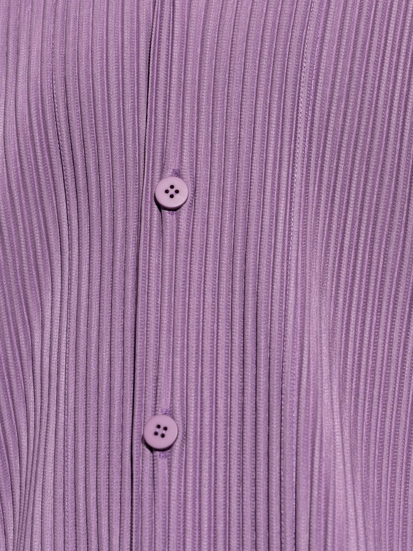 pleated shirt