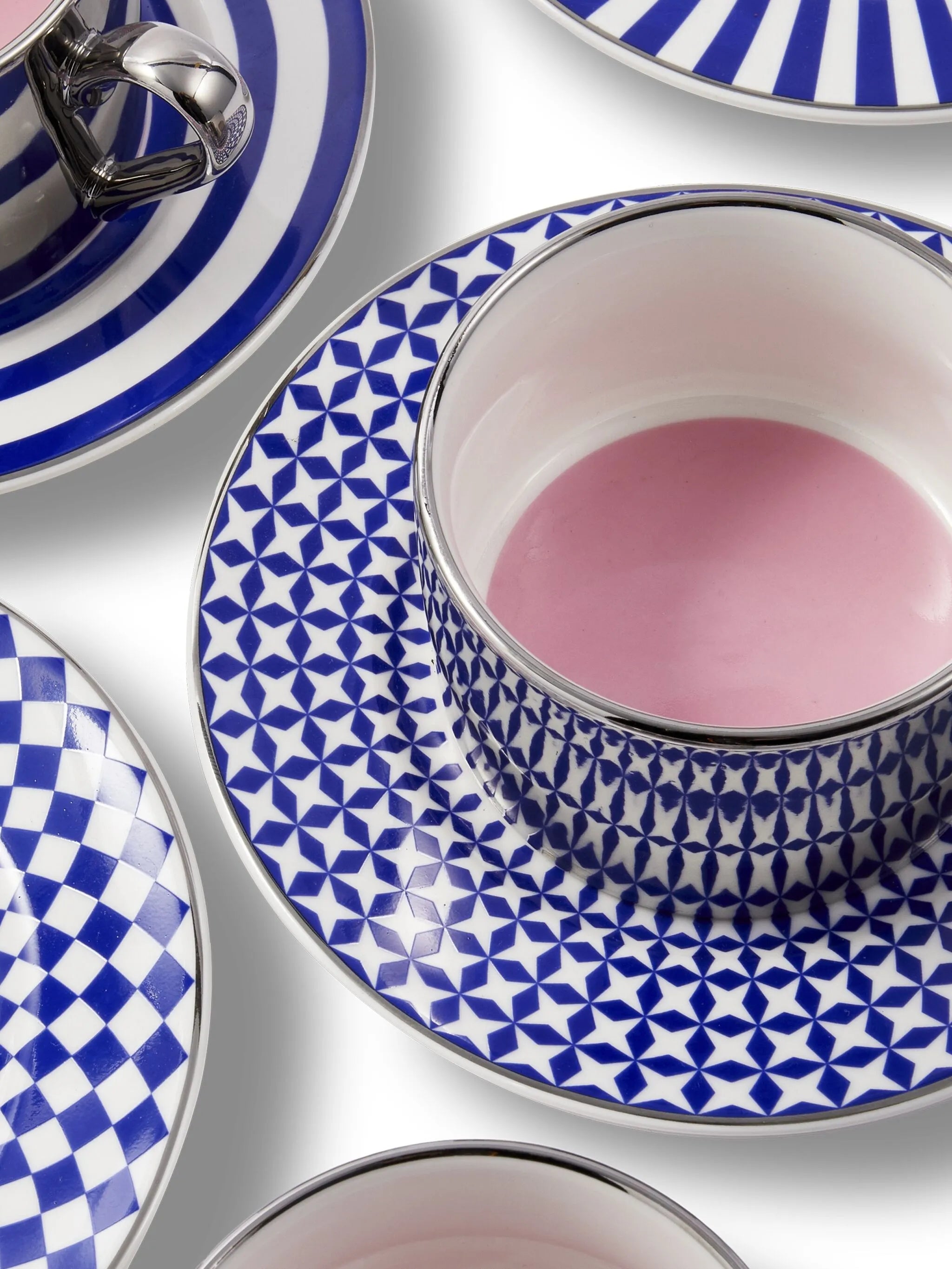 Aunty coffee set (set of four)