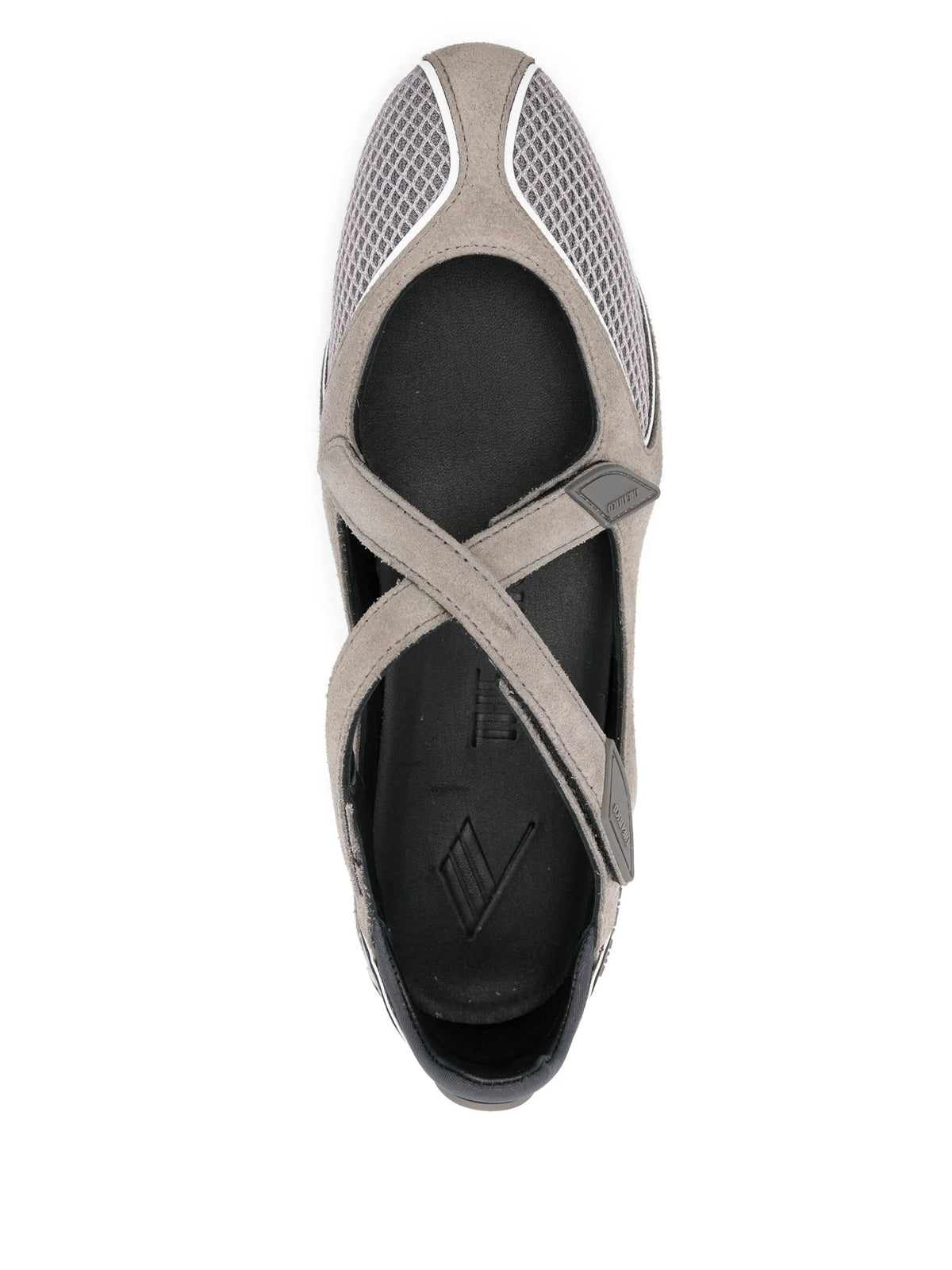 logo detail ballet flats