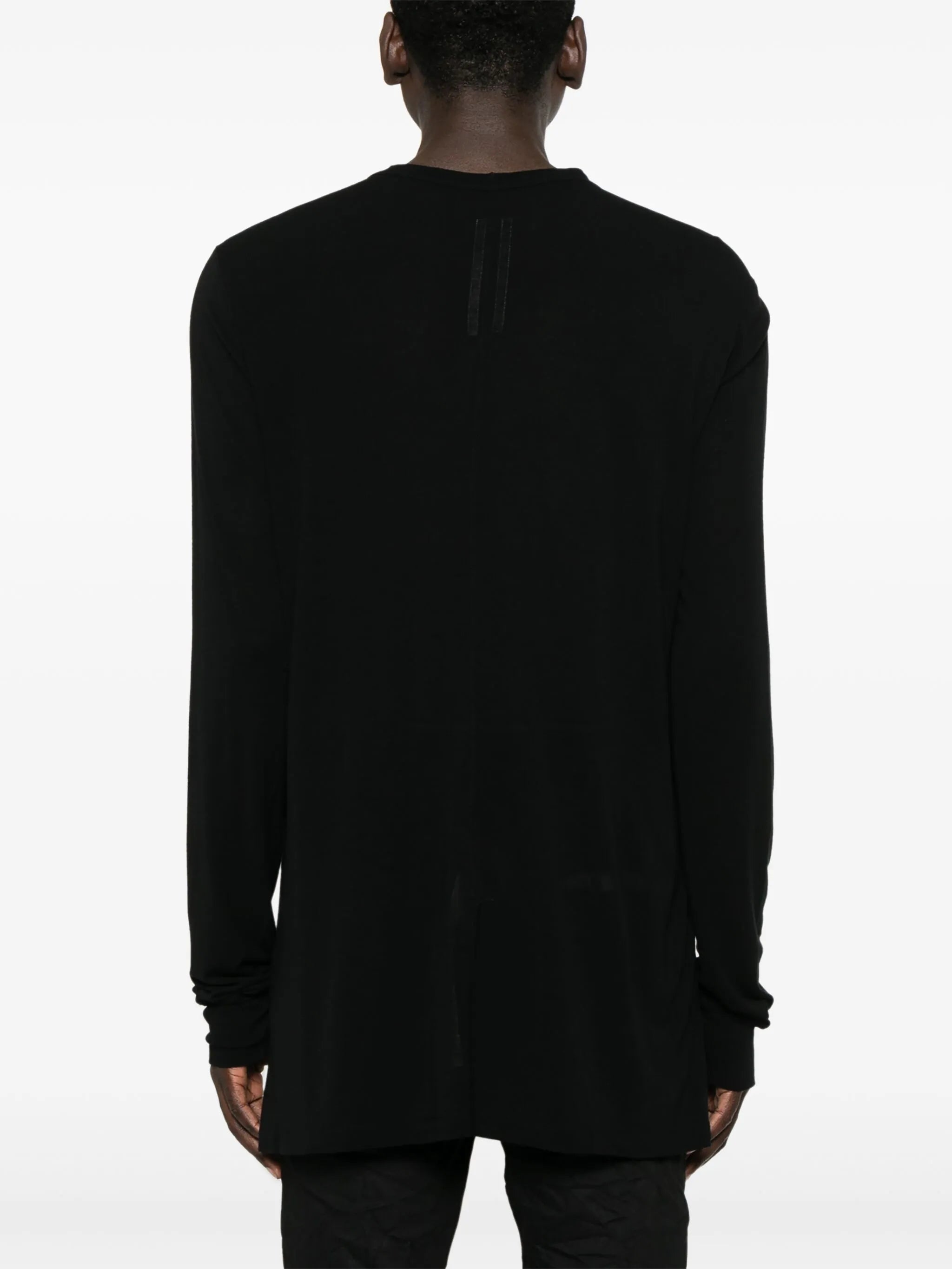 long-sleeve T-shirt