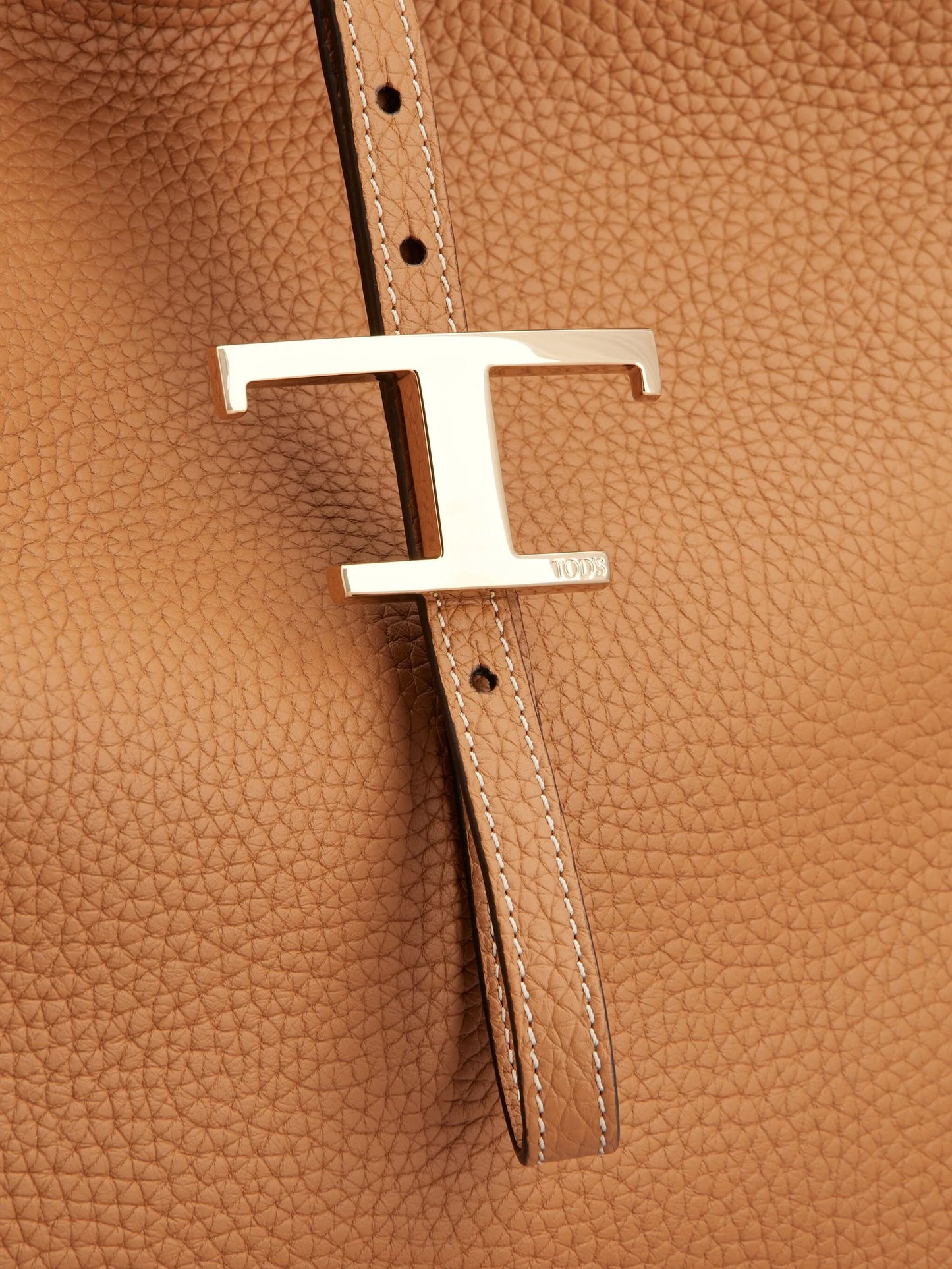 T Timeless shoulder bag in leather small
