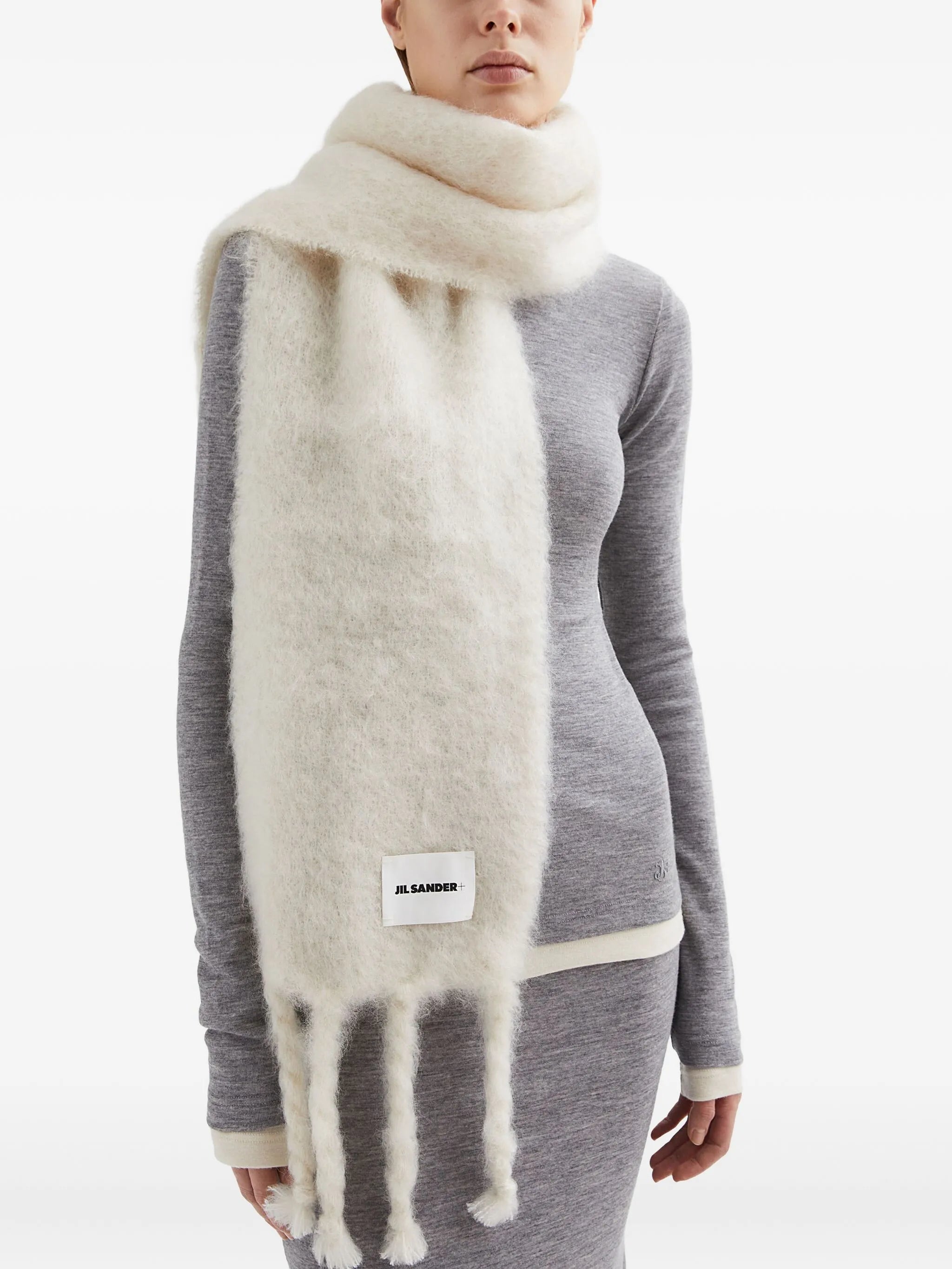 logo-patch scarf