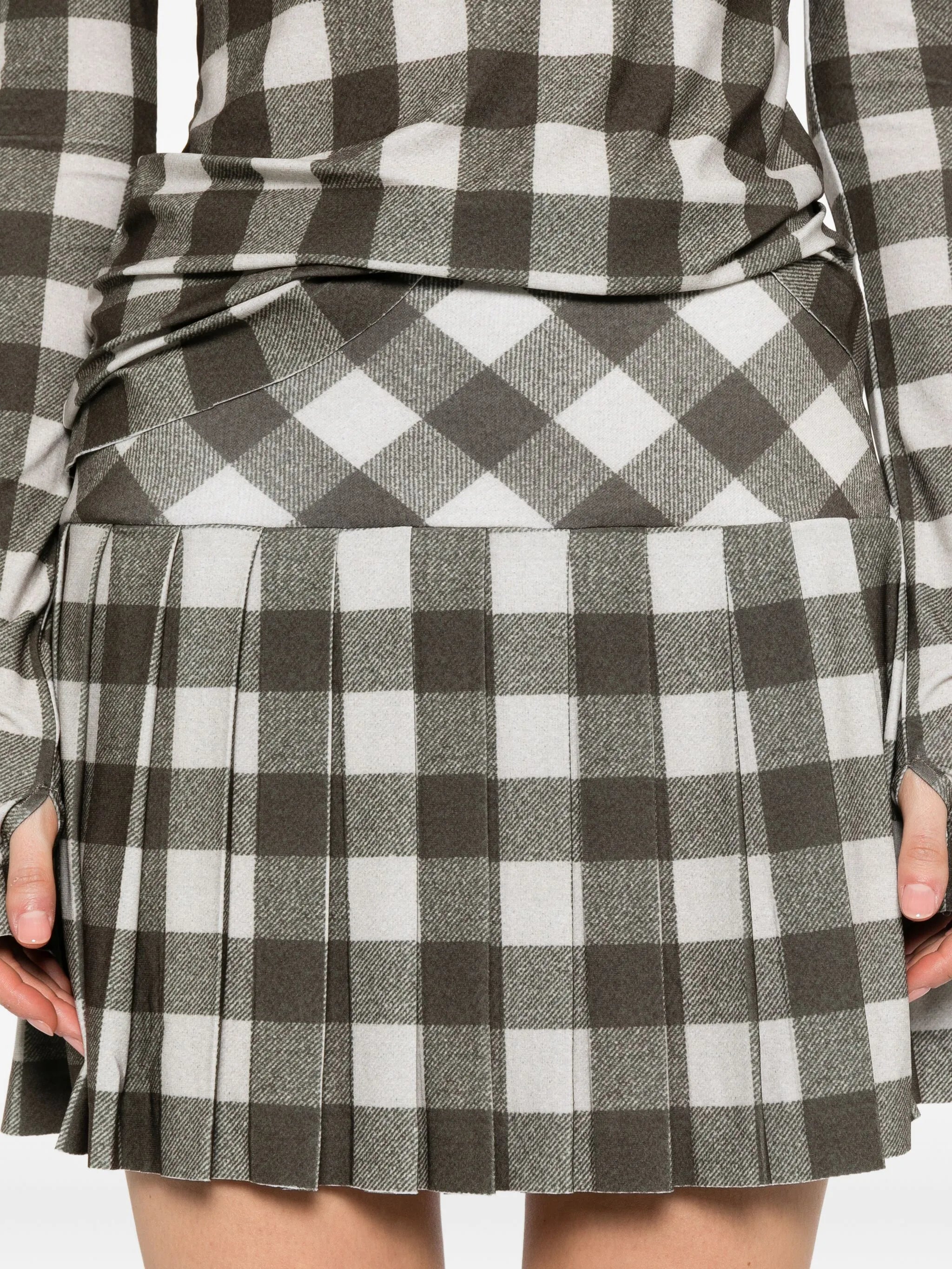 pleated checked skirt