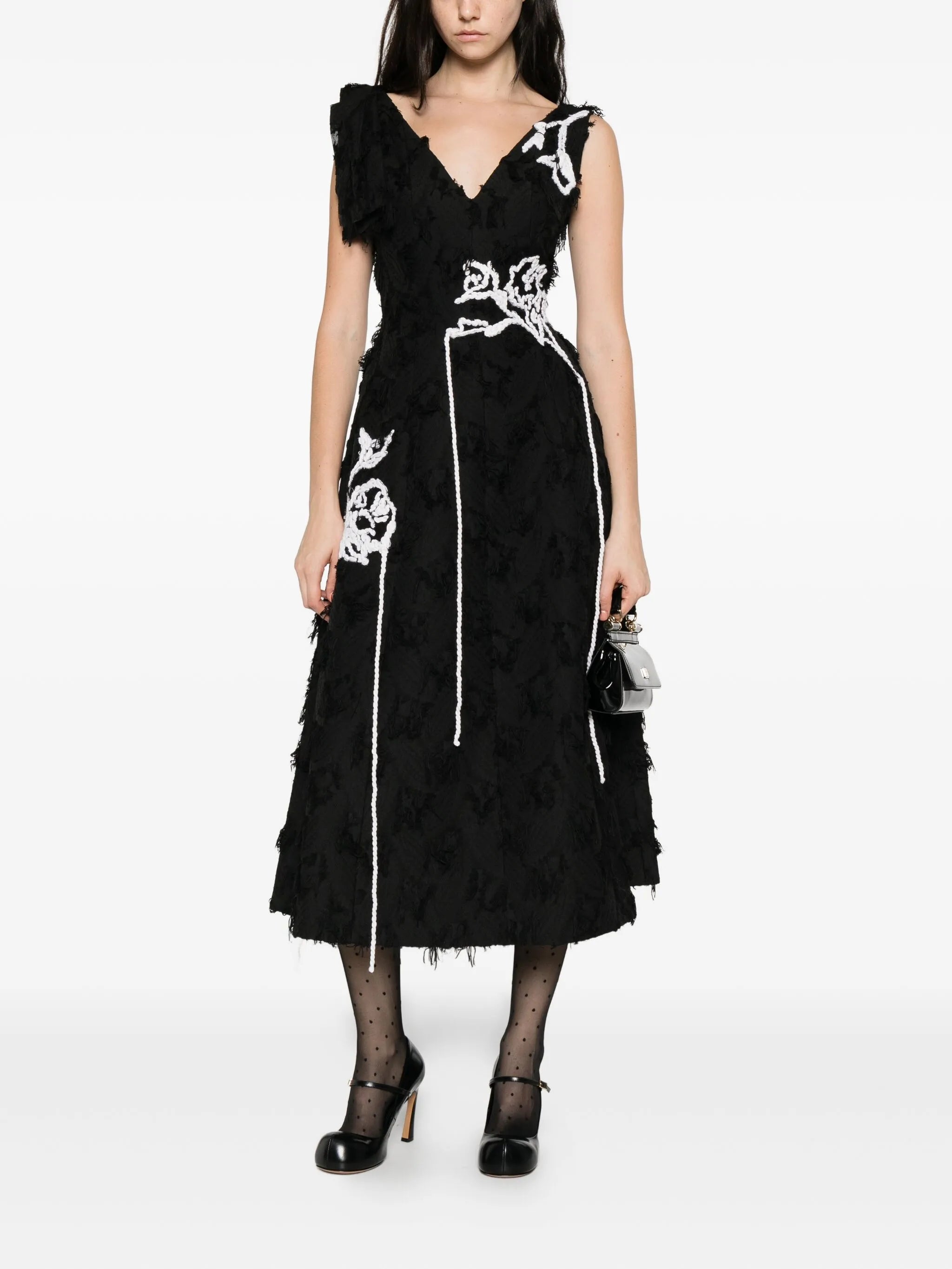 sleeveless midi dress
