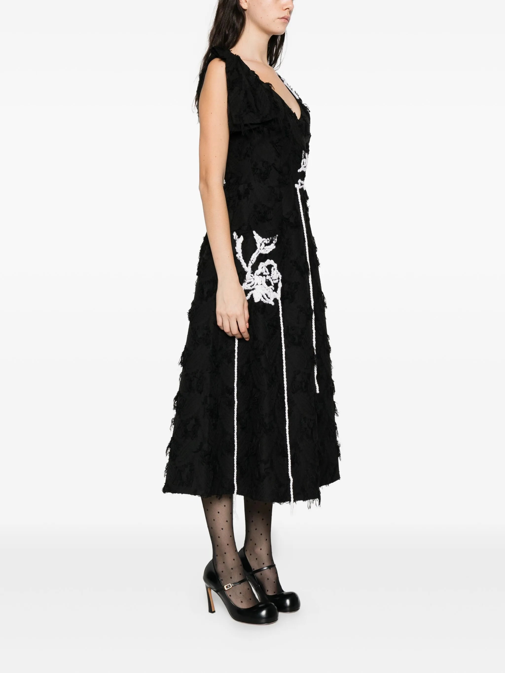 sleeveless midi dress