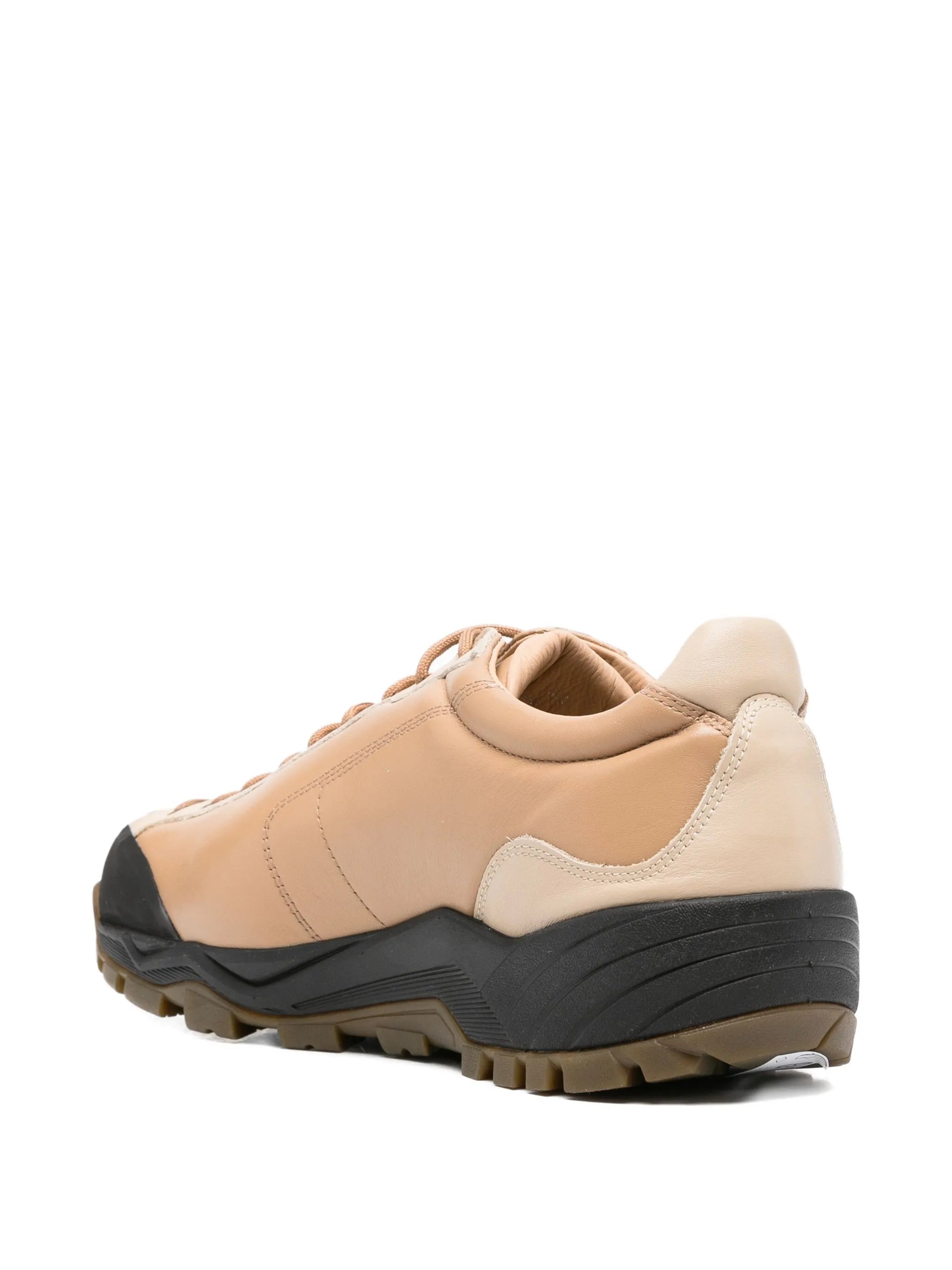 Modiva hiking sneaker