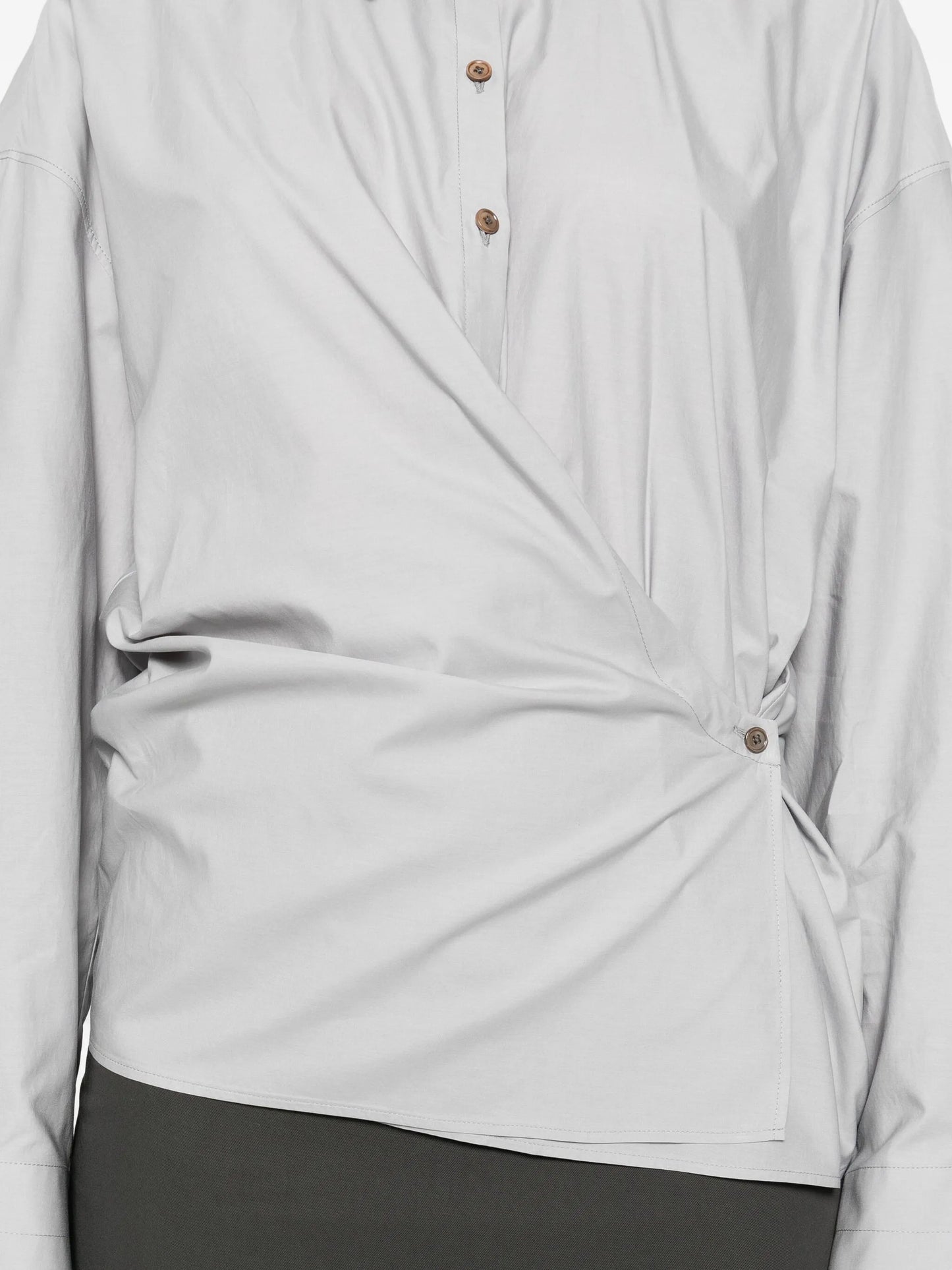 straight-collar twisted shirt
