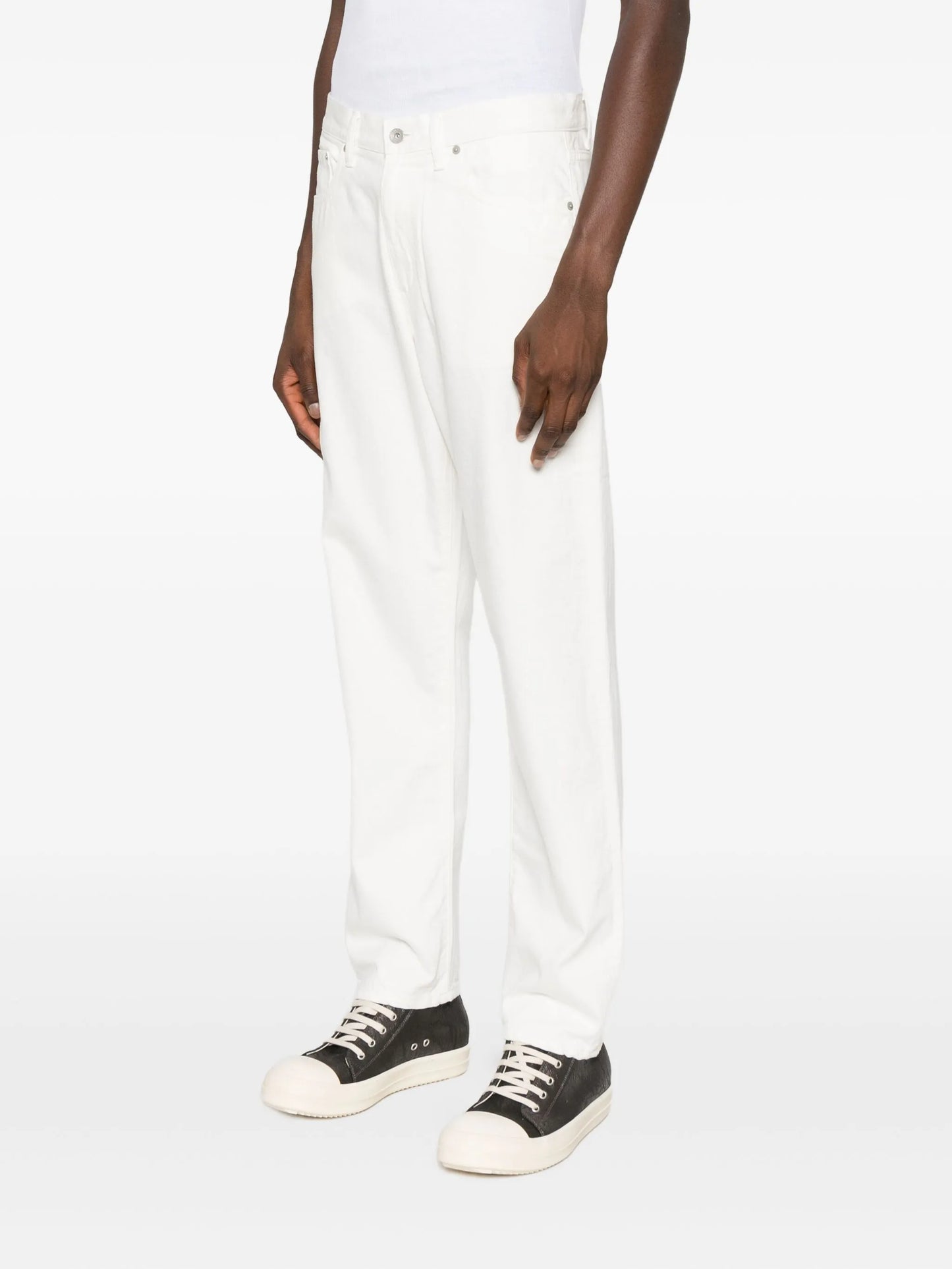 tapered jeans