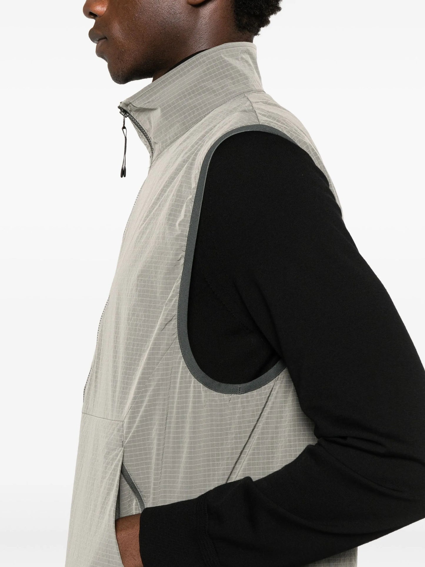 zip-up ripstop vest