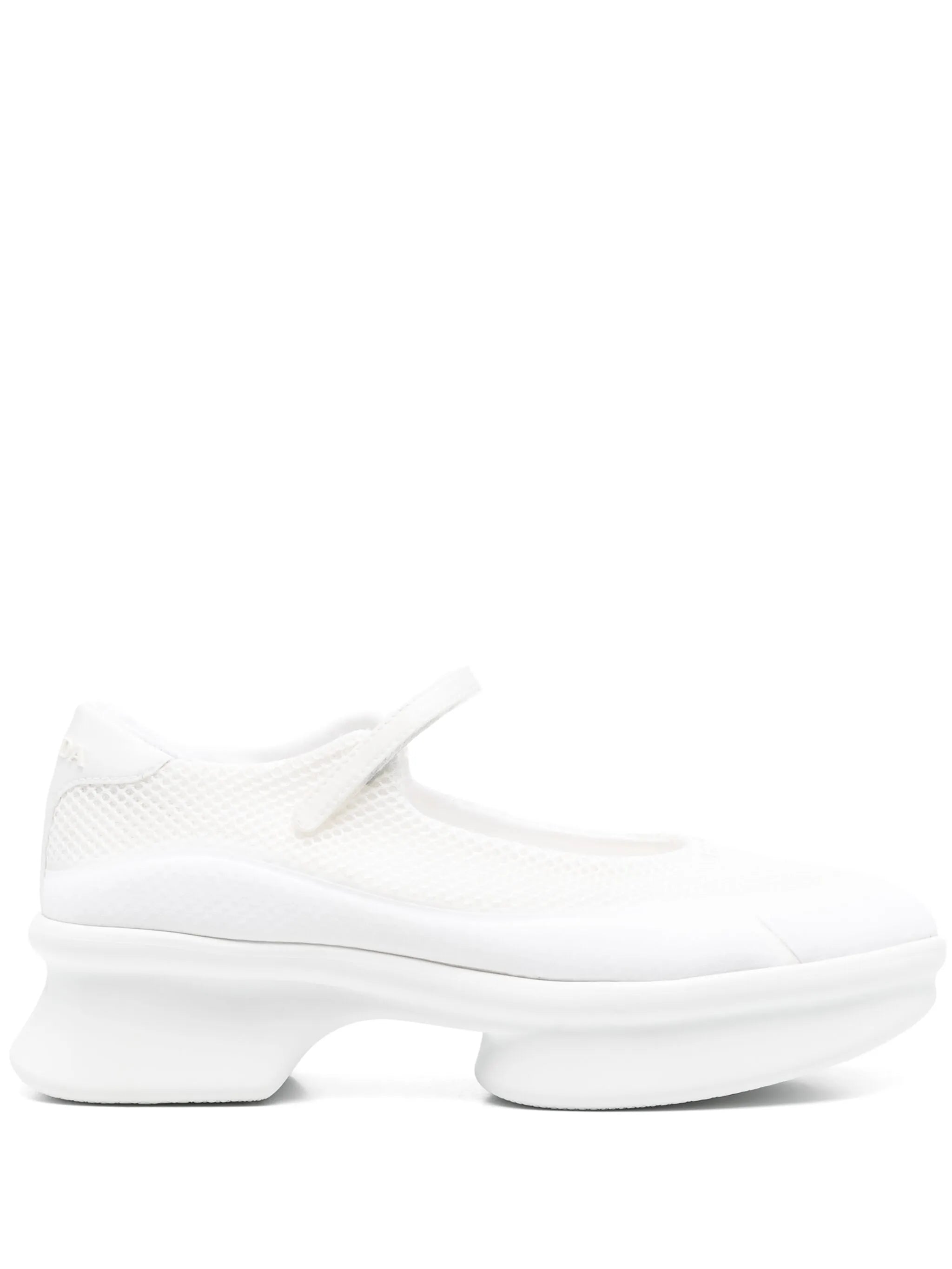 mesh trainers