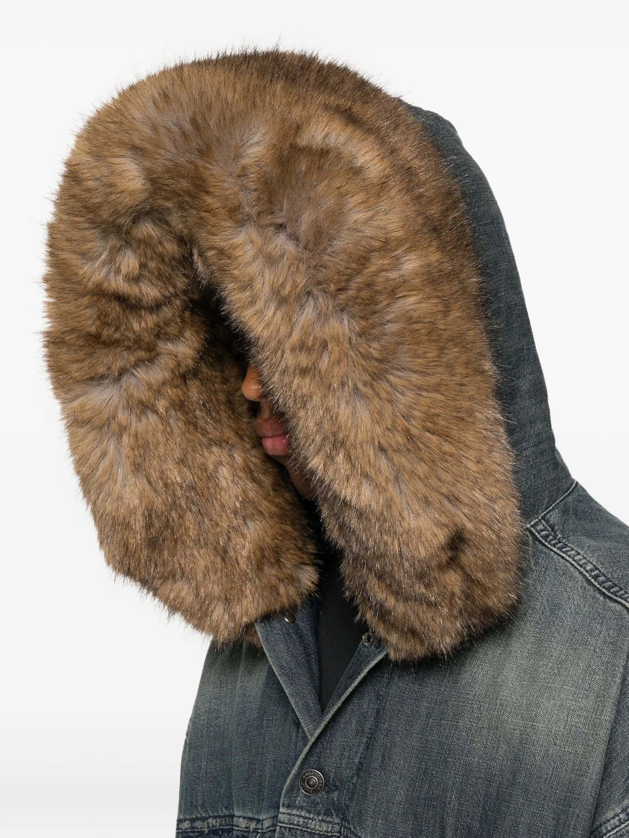 faux fur-collar denim jacket