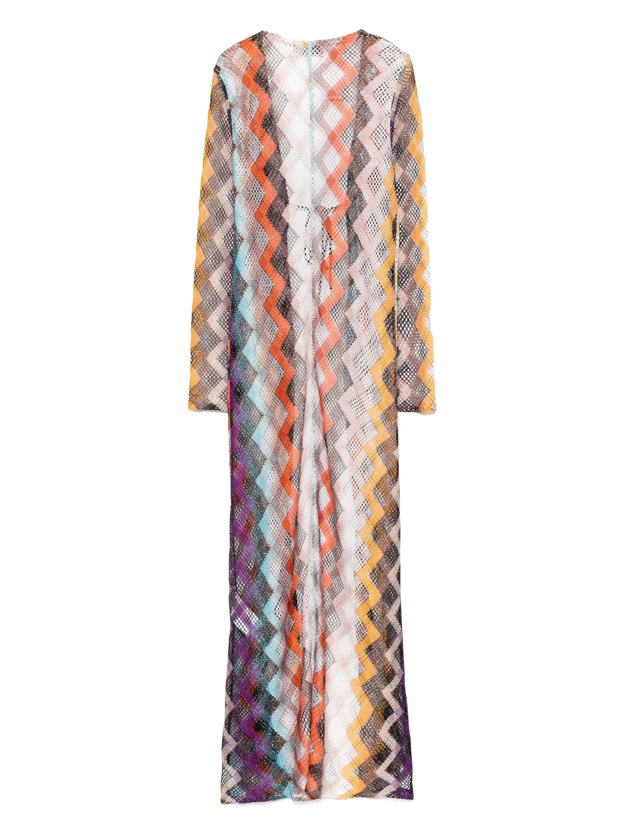 zigzag-pattern cover-up