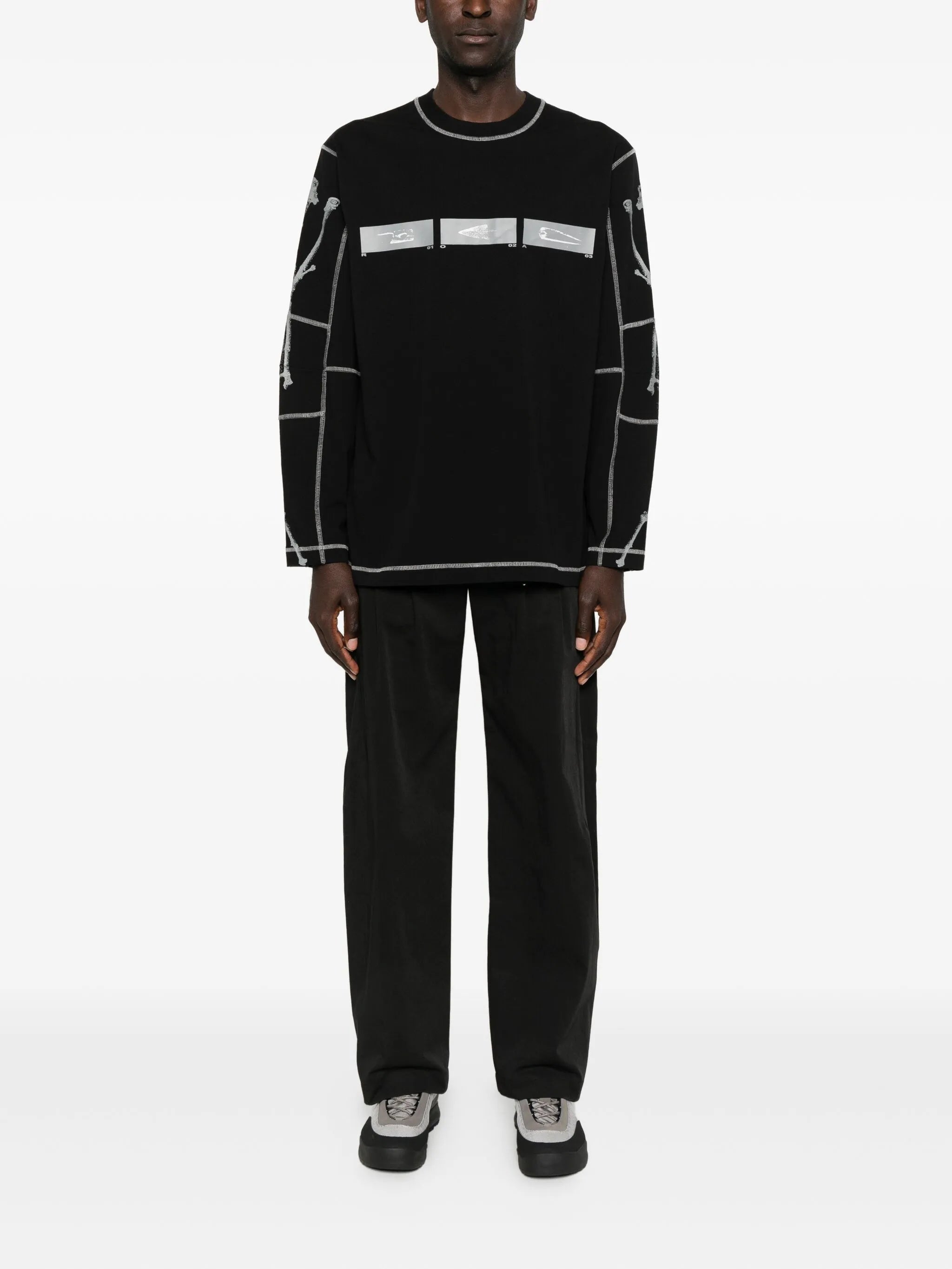 graphic-print long-sleeve T-shirt