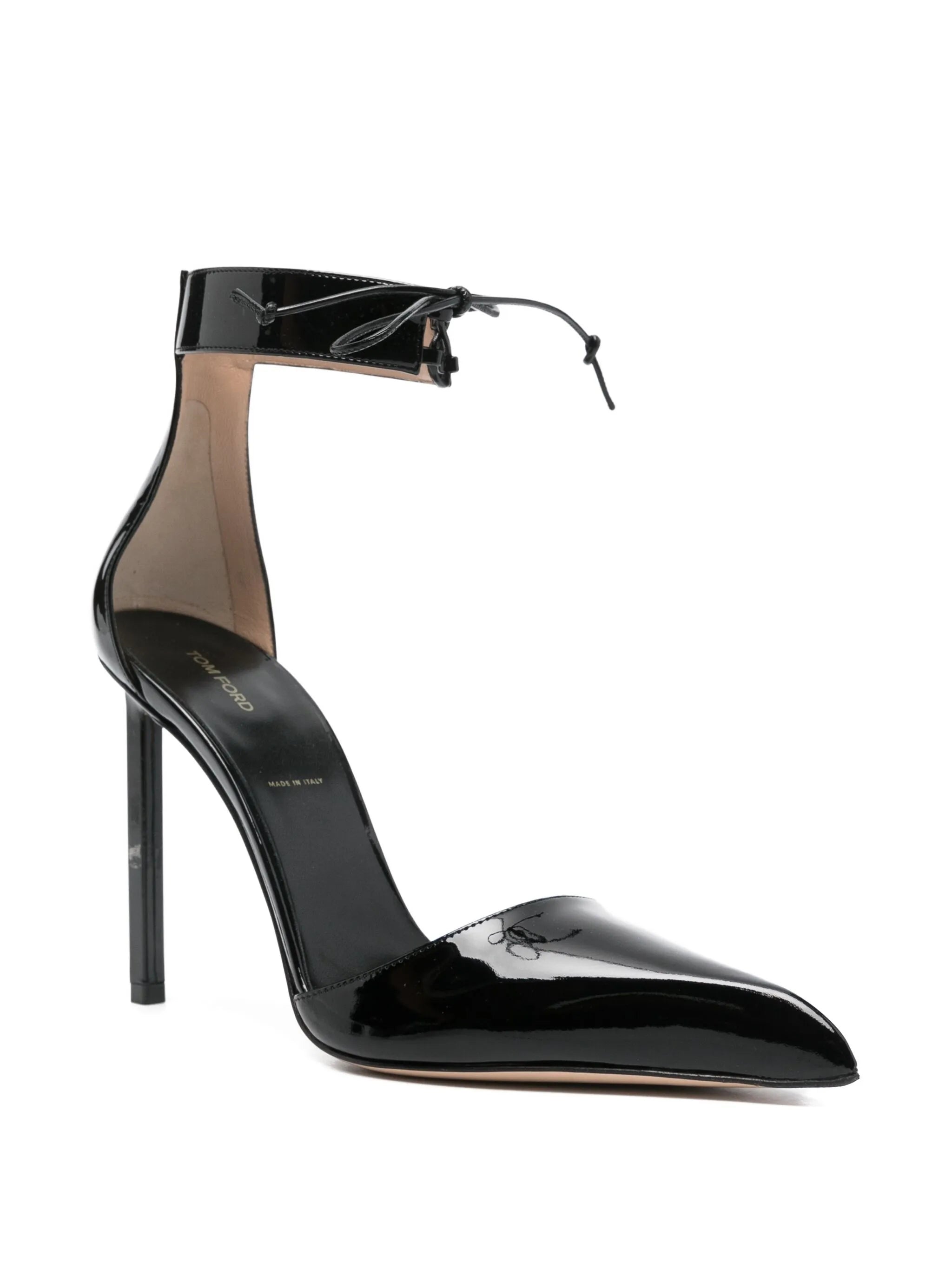 105mm patent leather pumps
