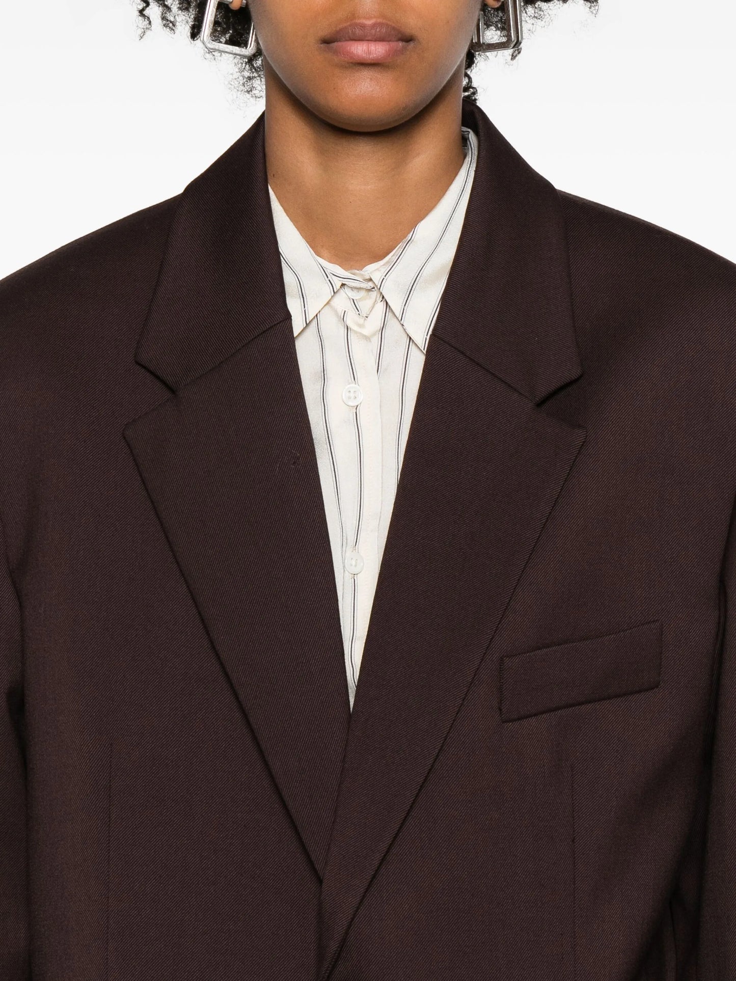 single-breasted blazer