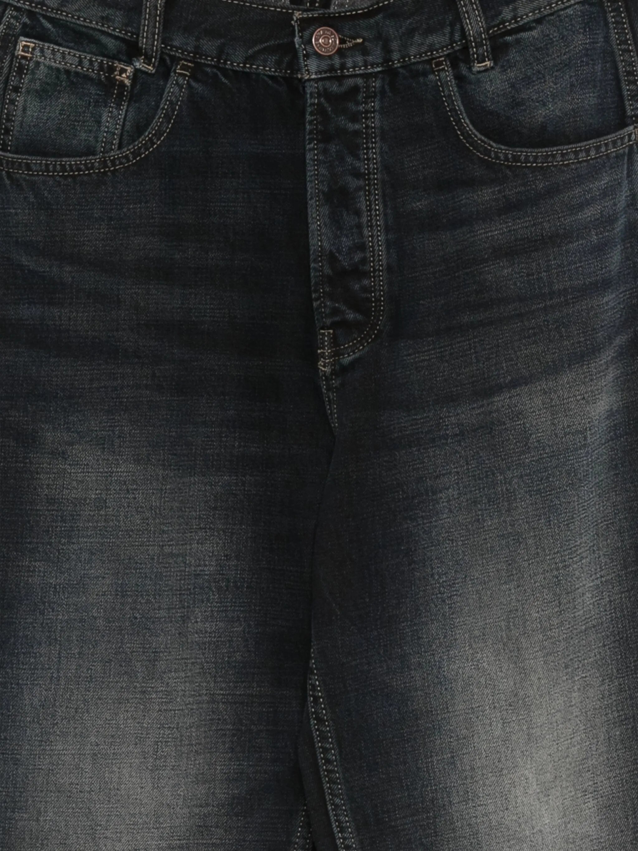 wide-leg jeans