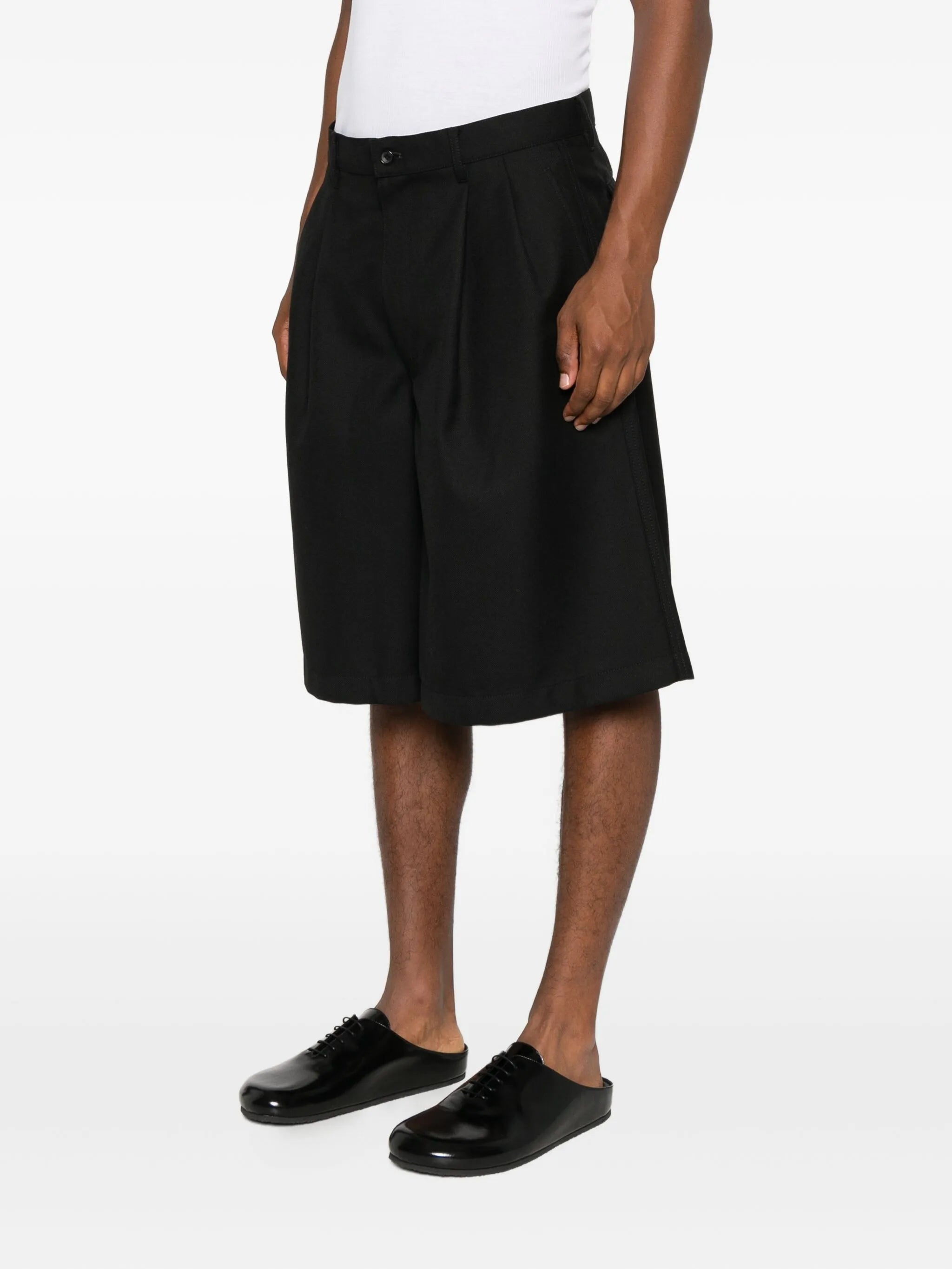 pleated gabardine shorts