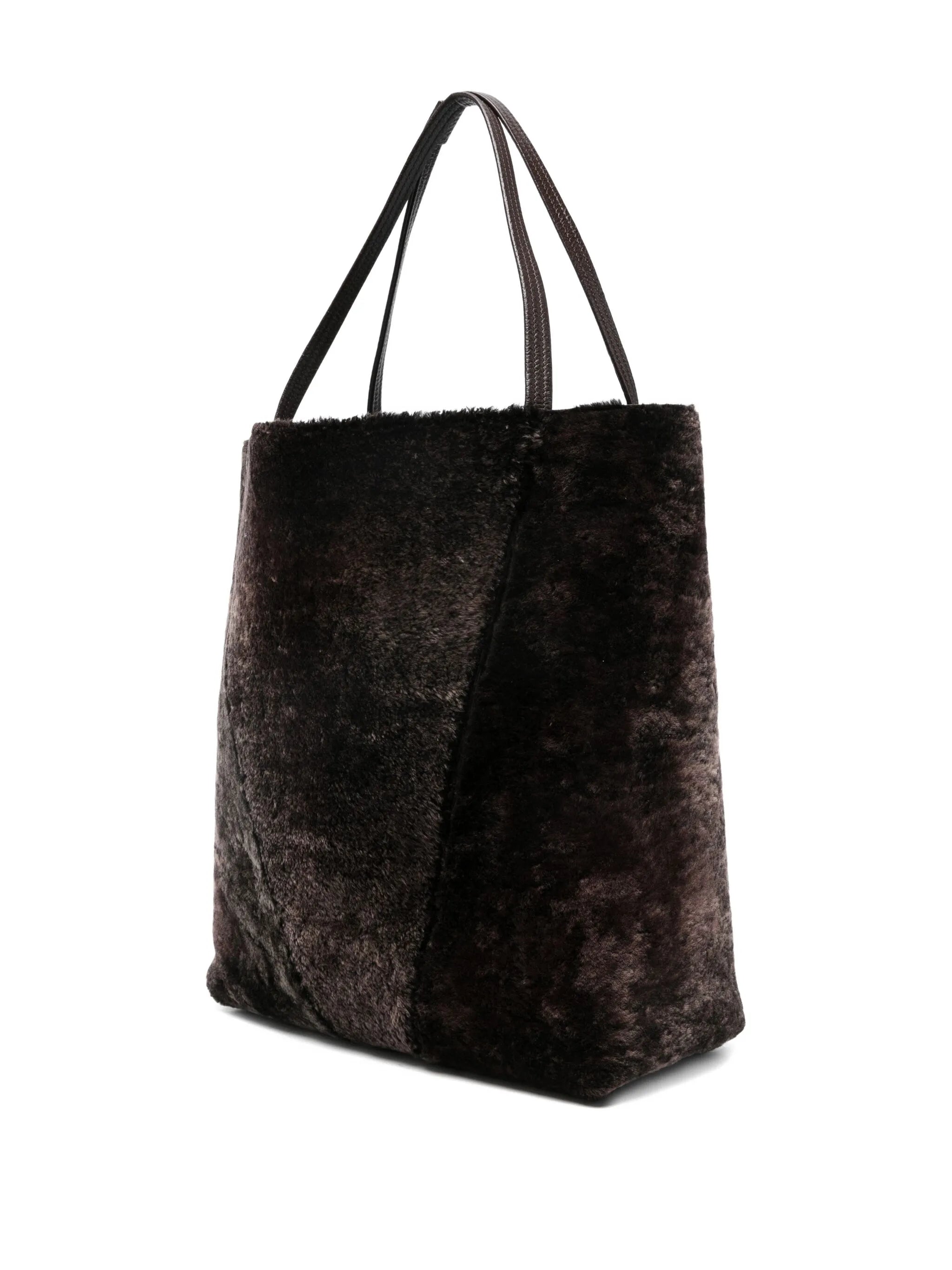 Spin shearling tote bag