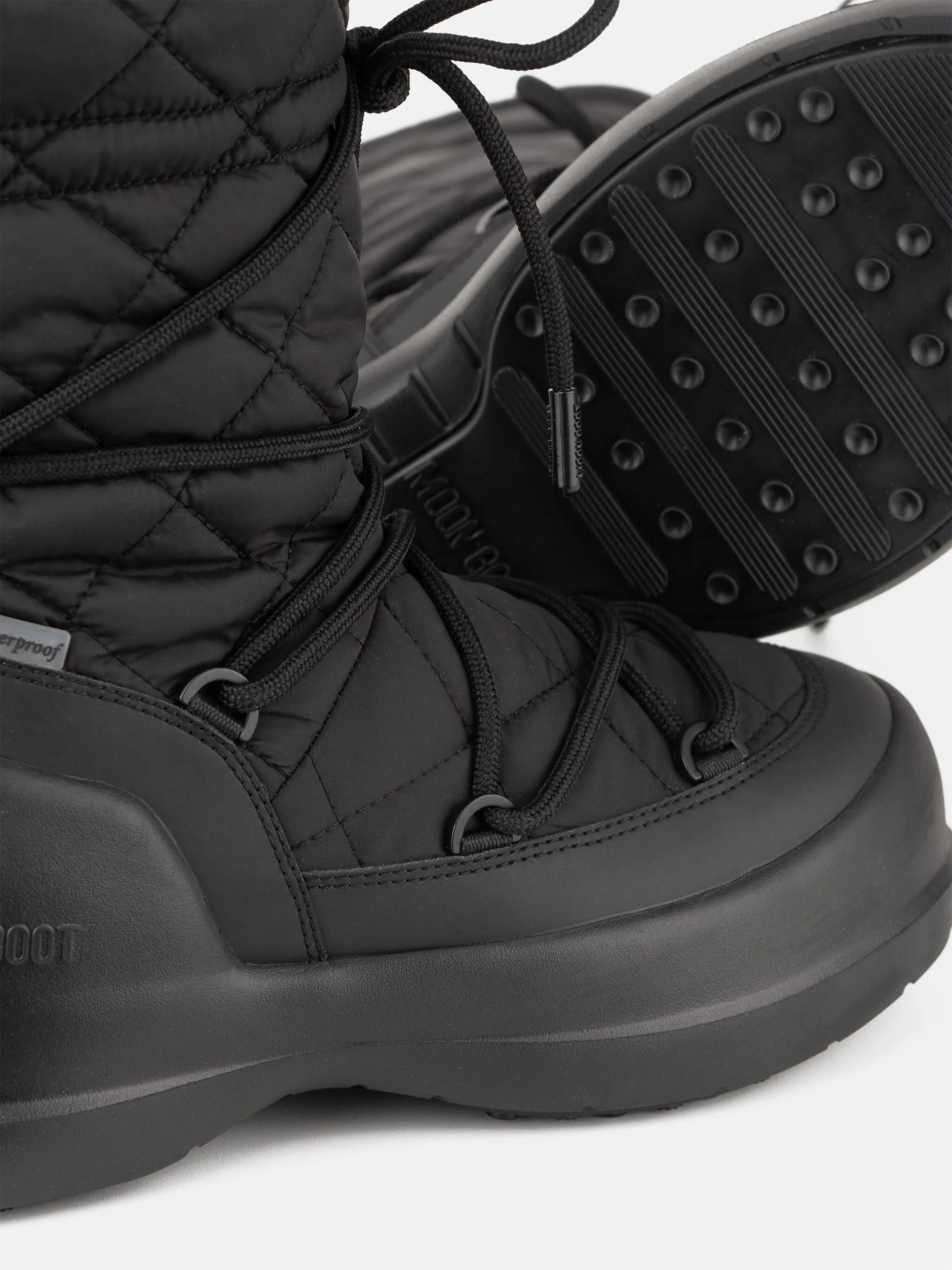 quilted lace-up rain boots