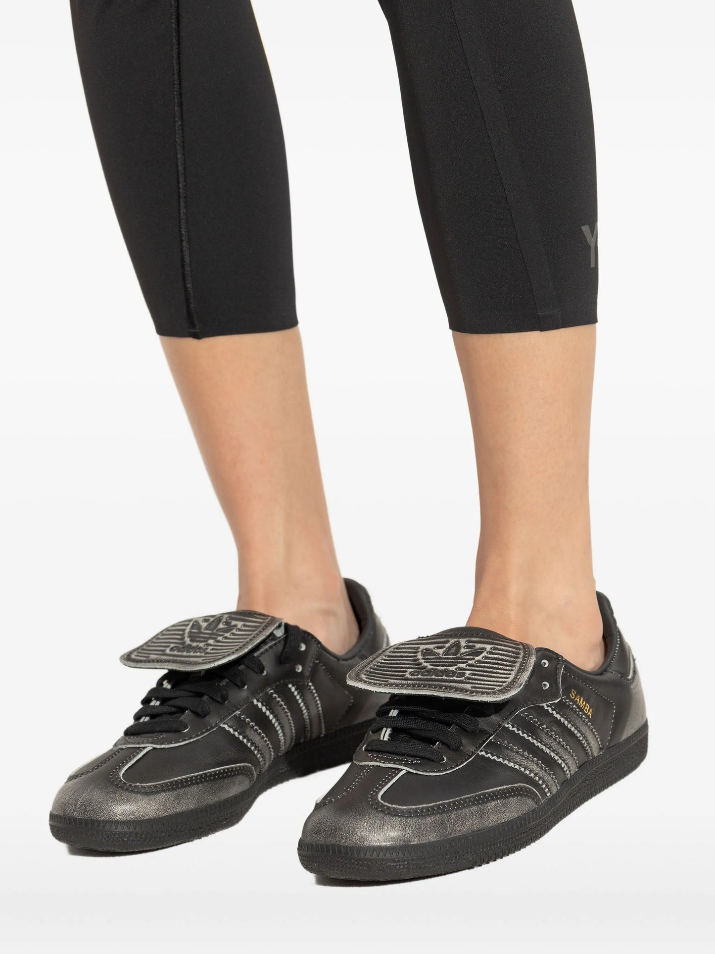 Samba long tongue sneakers