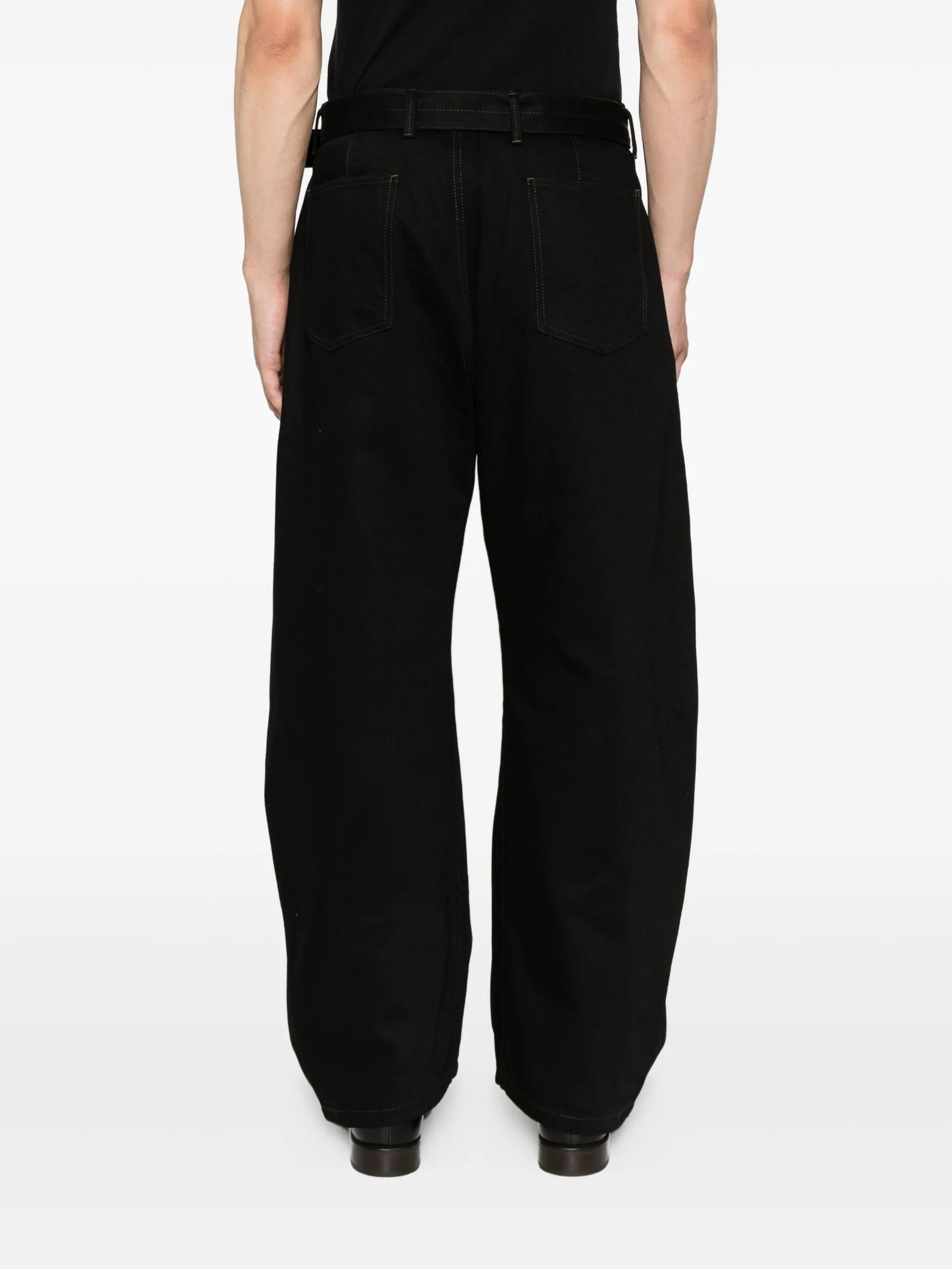 Twisted belted jeans