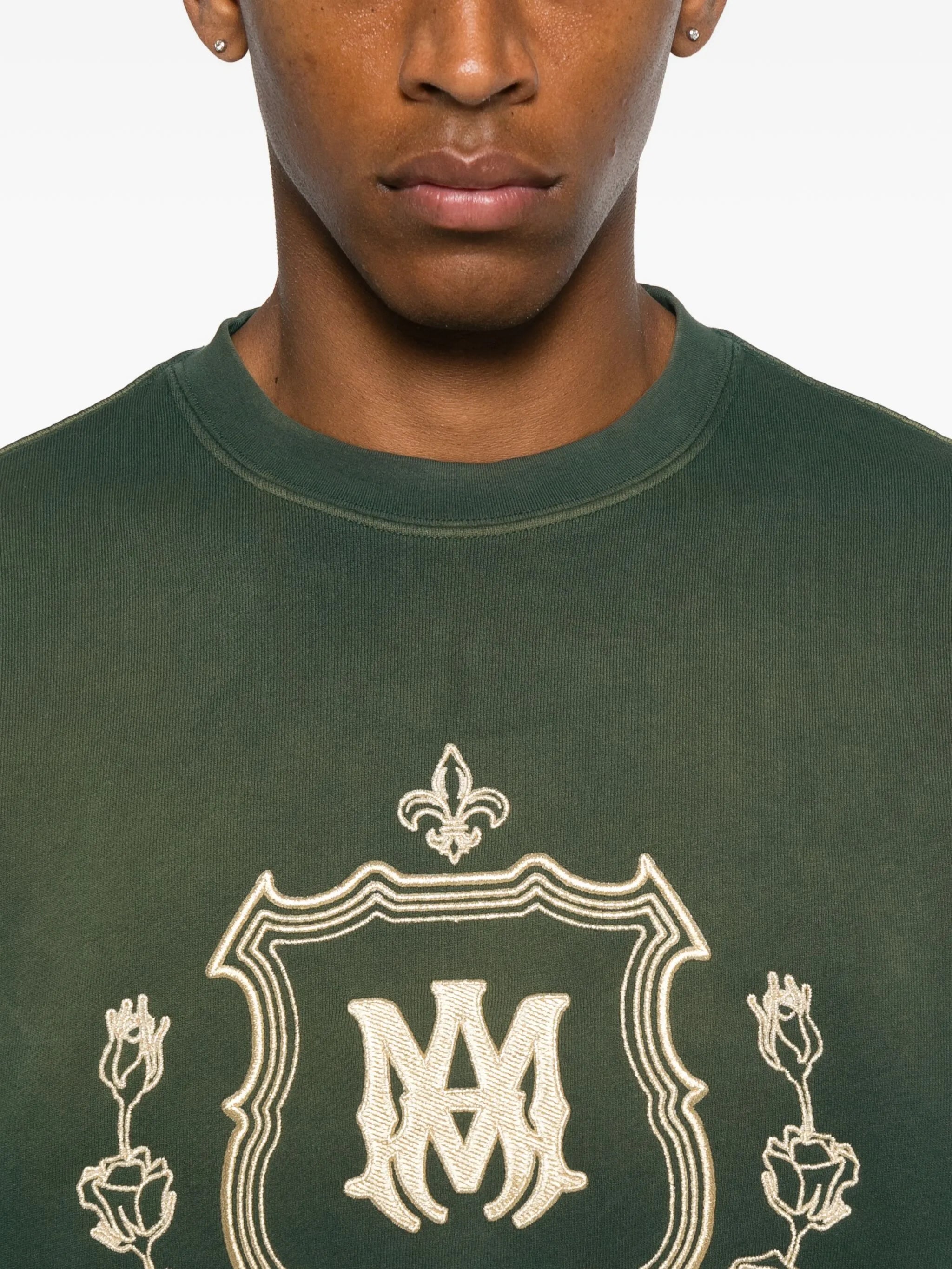 crest-embroidered sweatshirt