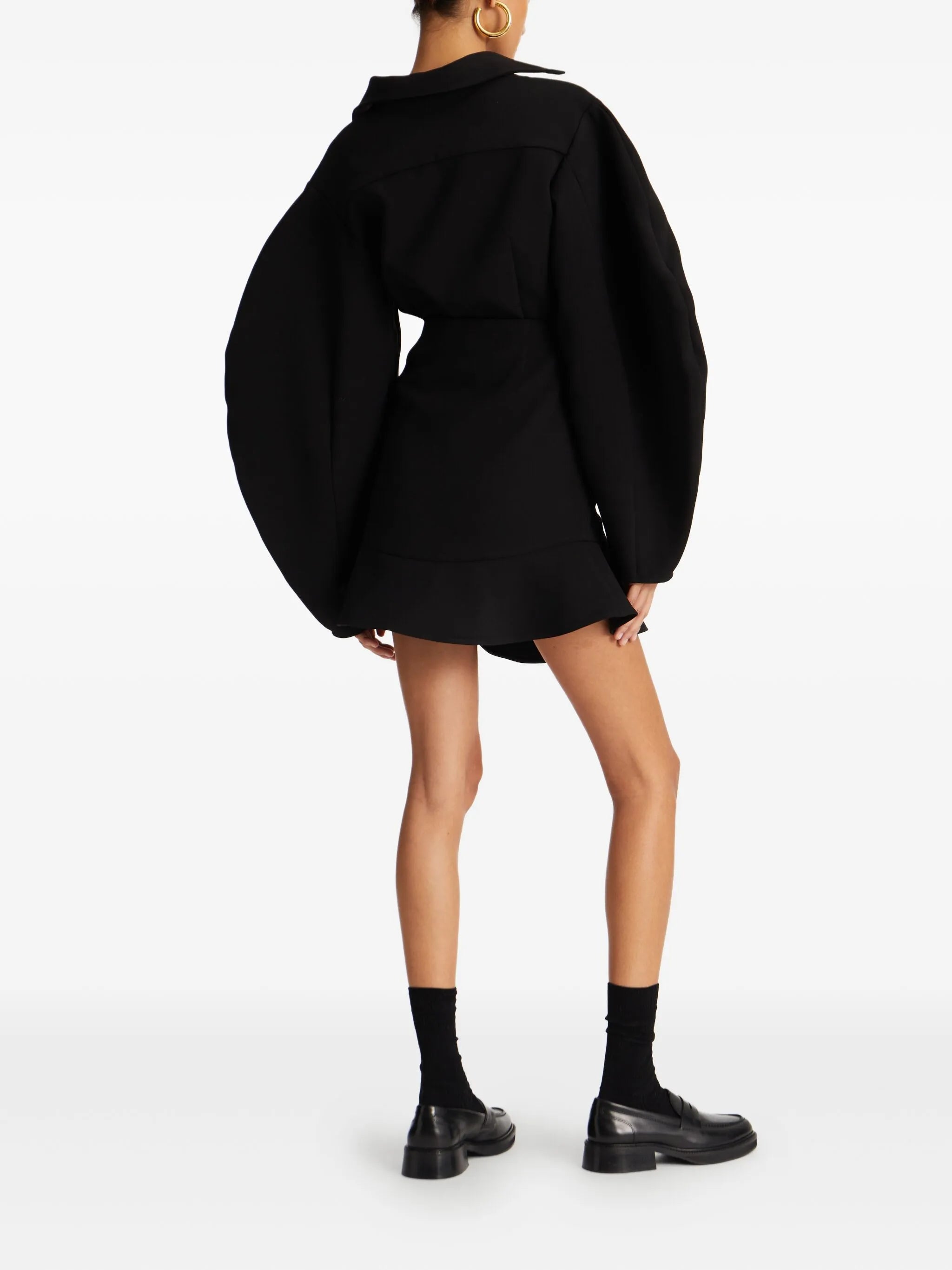 balloon-sleeve shirt