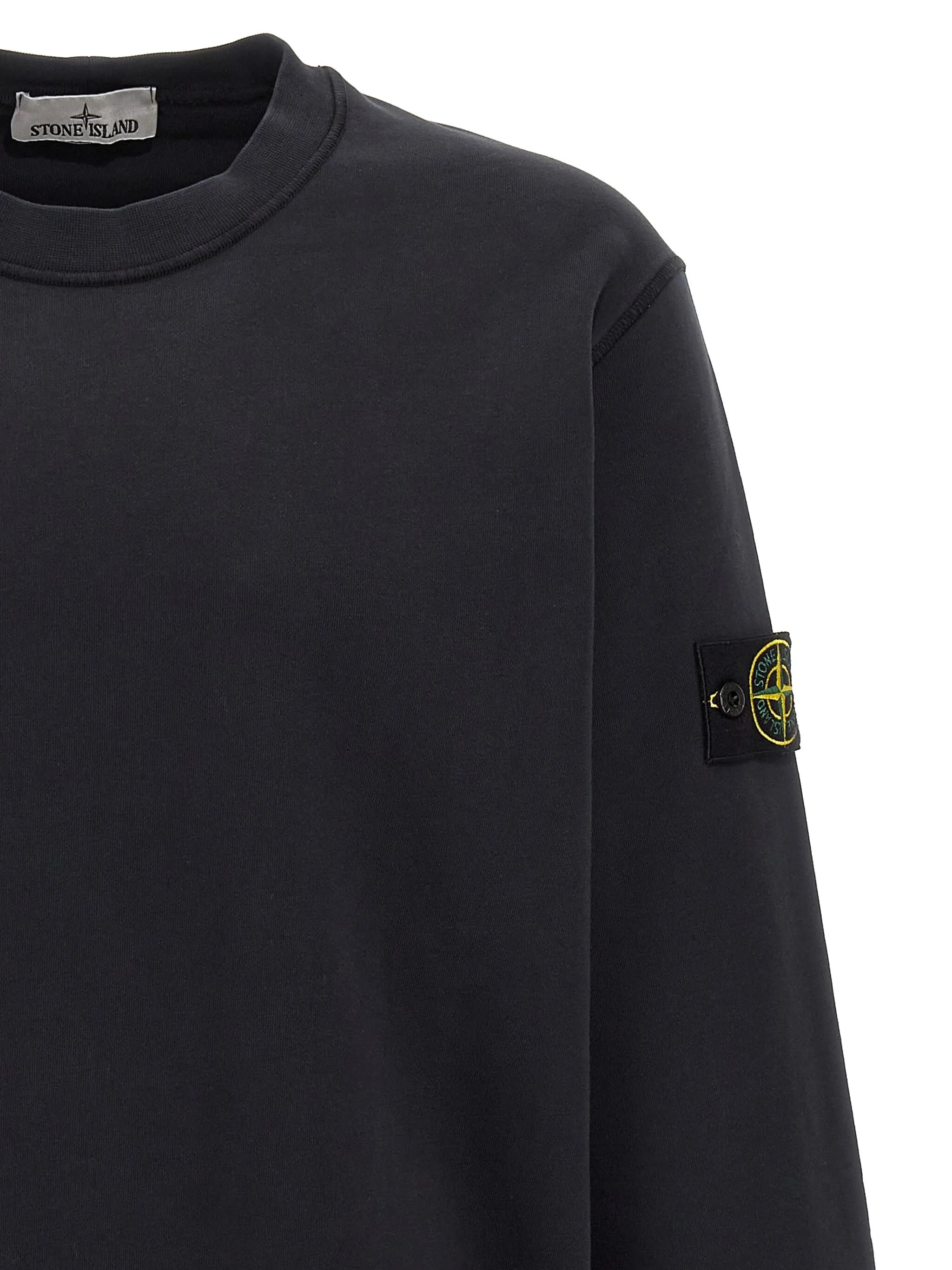 crew-neck logo-badge sweatshirt