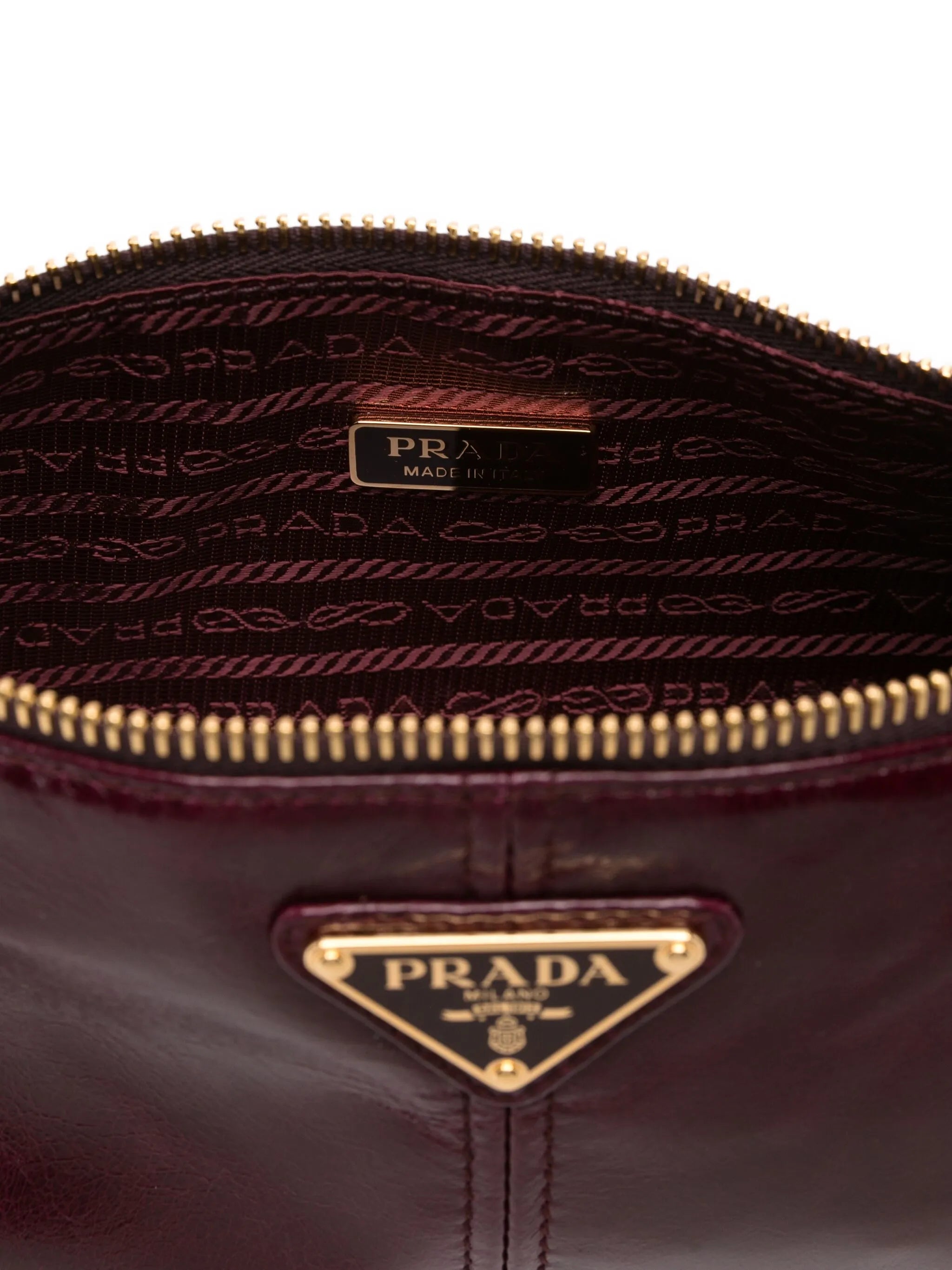 small chain-strap leather shoulder bag