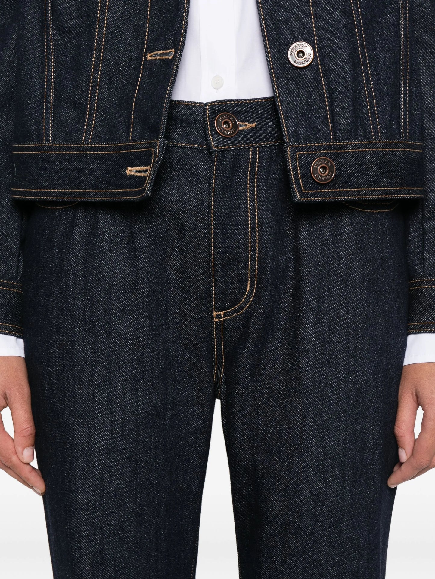 five-pocket jeans