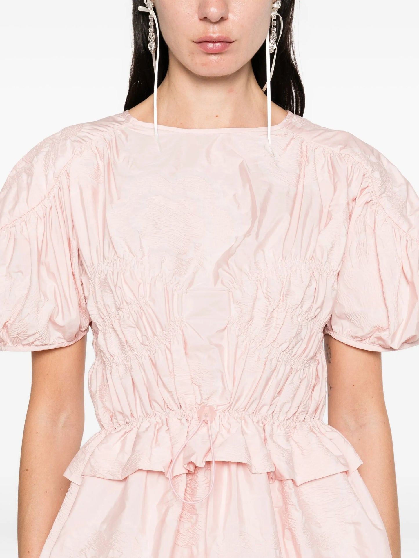 puff-sleeve ruffled top