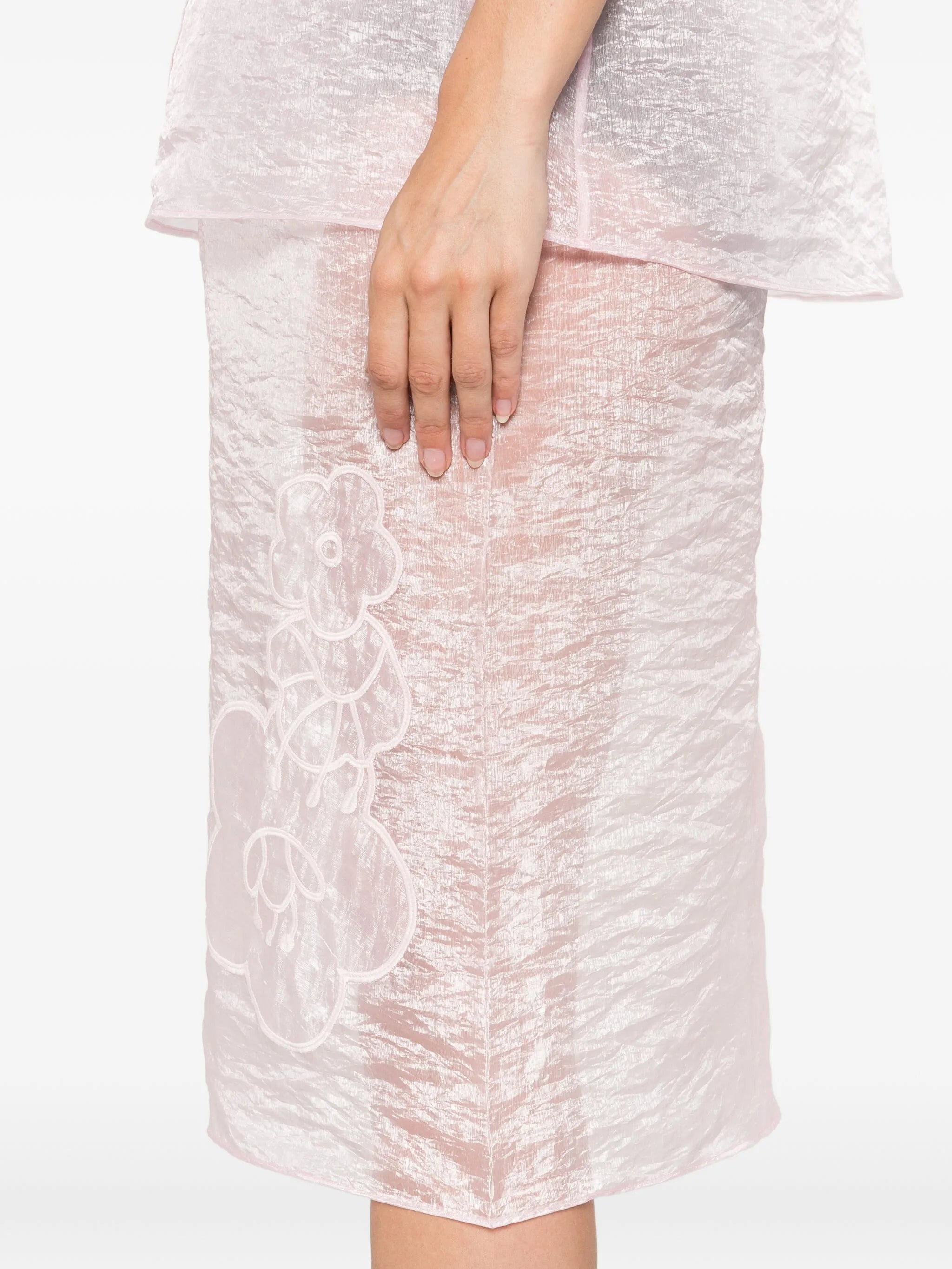 floral-embroidered skirt