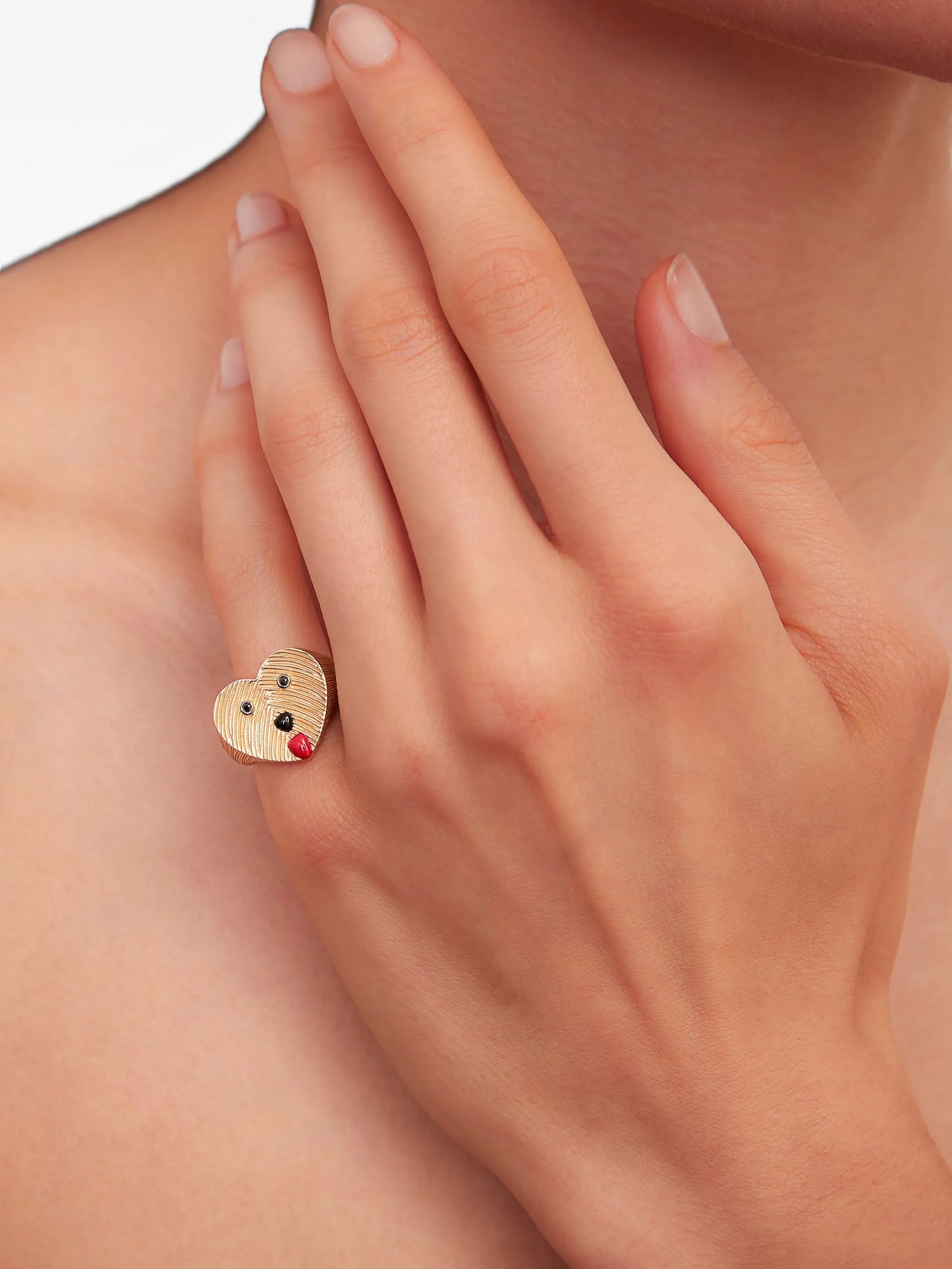 9K yellow gold dog-embellishment diamond-embellishment ring