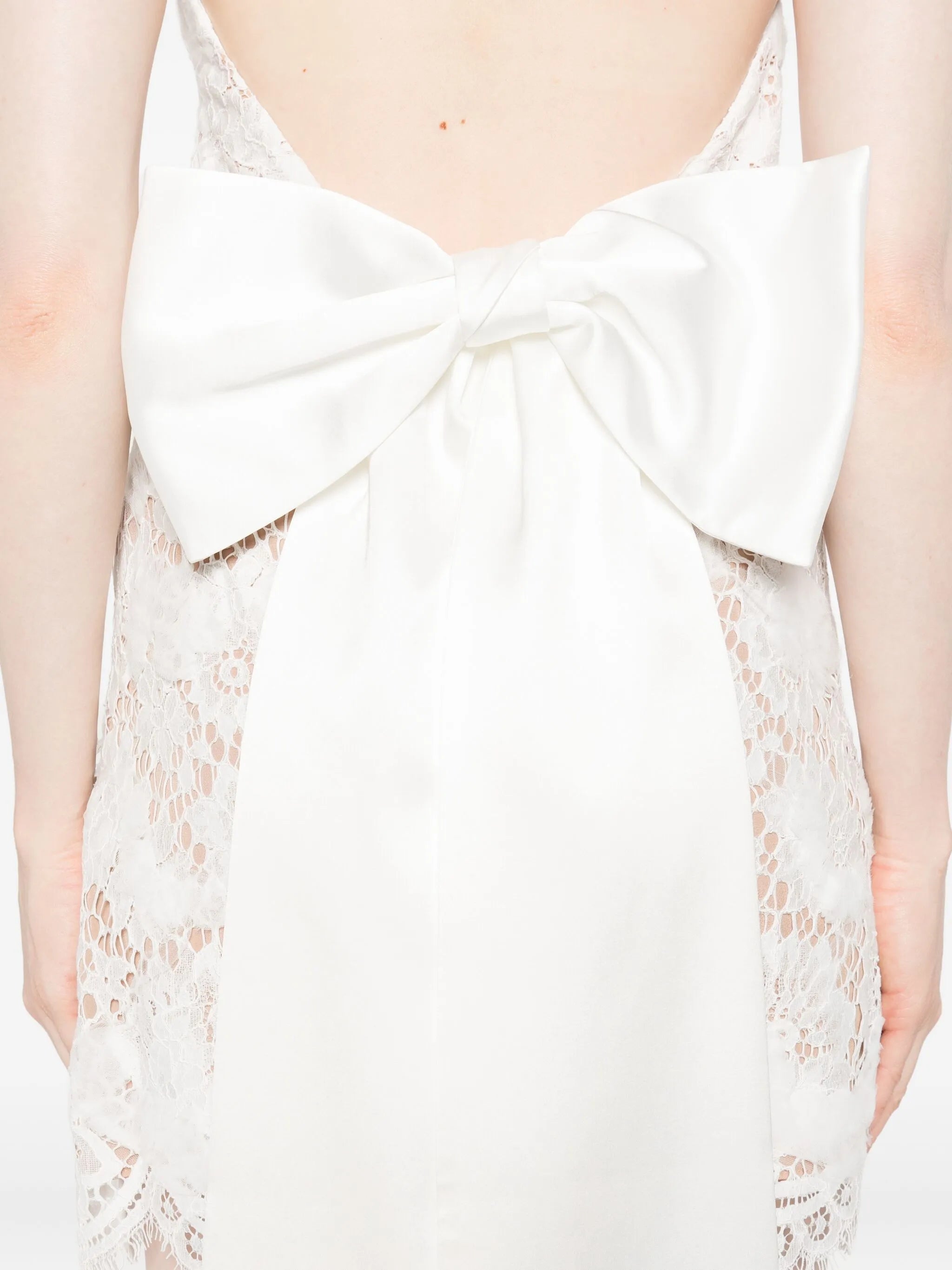 lace scalloped-hem dress
