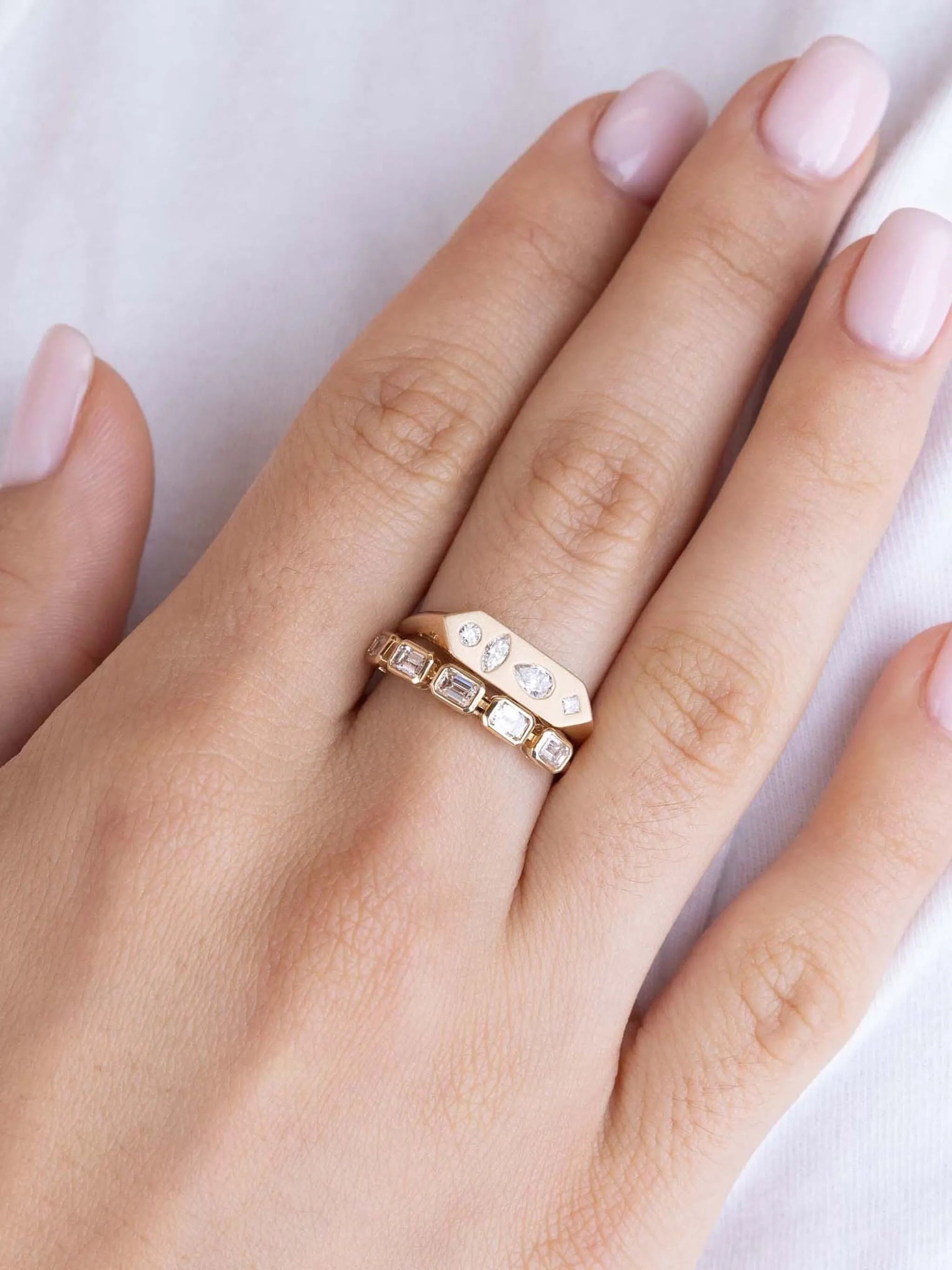 14K yellow gold Mosaic diamond ring